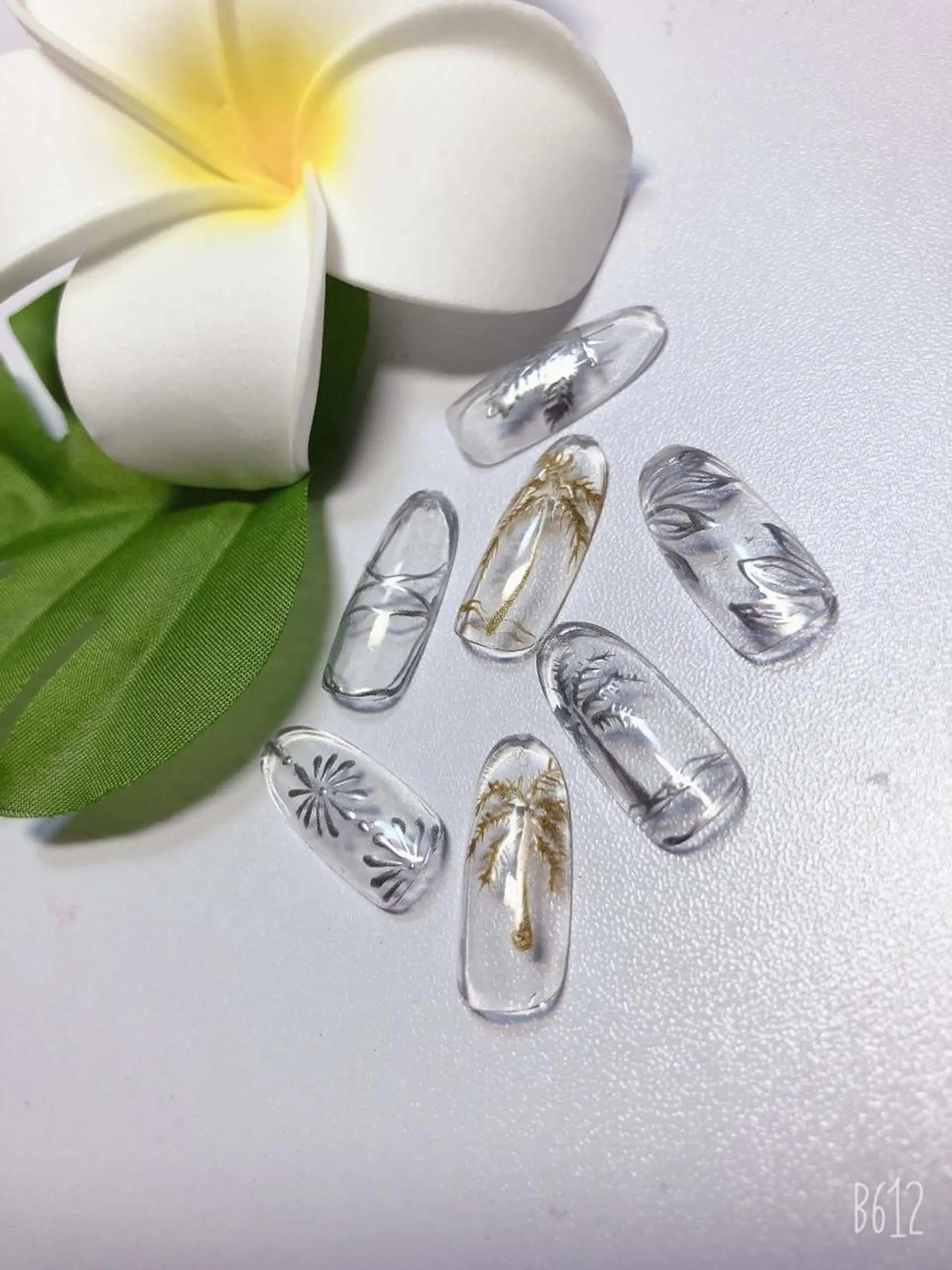 ネイル Bella  totalbeauty所属・Bella 齋藤理奈のネイルデザイン