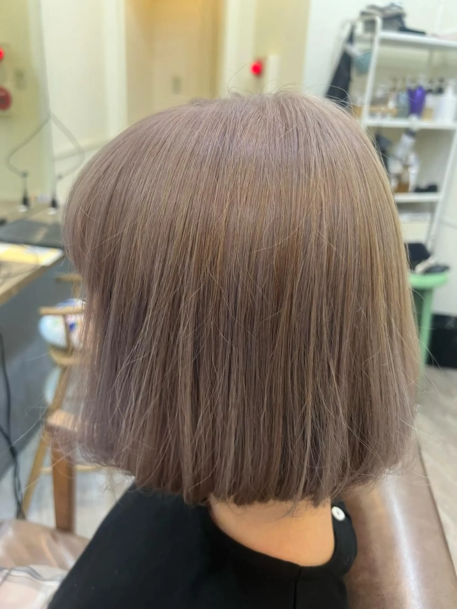 ミディアム カラー カット ヘアカラー トリートメント 鶴見 和美のヘアスタイル