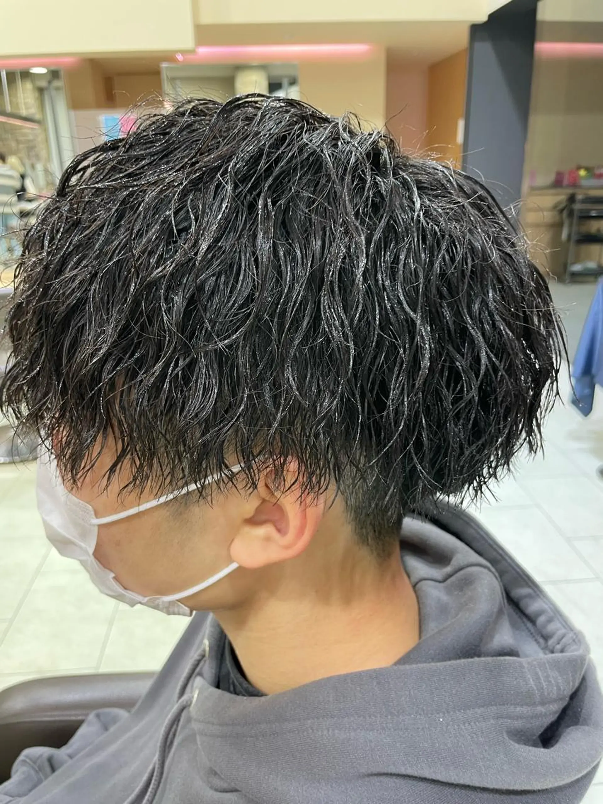 パーマ メンズ ｳﾙﾌ/ｾﾝﾀ- ﾊﾟｰﾄ【ﾅﾅﾐ】のヘアスタイル