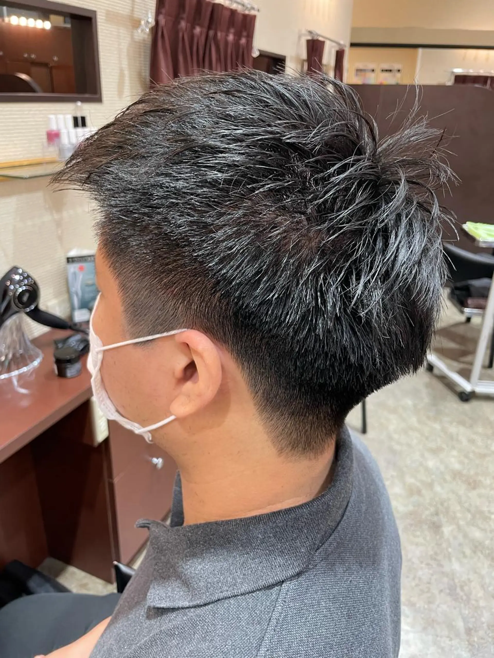 メンズ TotalBeautysalonCURE所属・CURE 朱梨のネイルデザイン