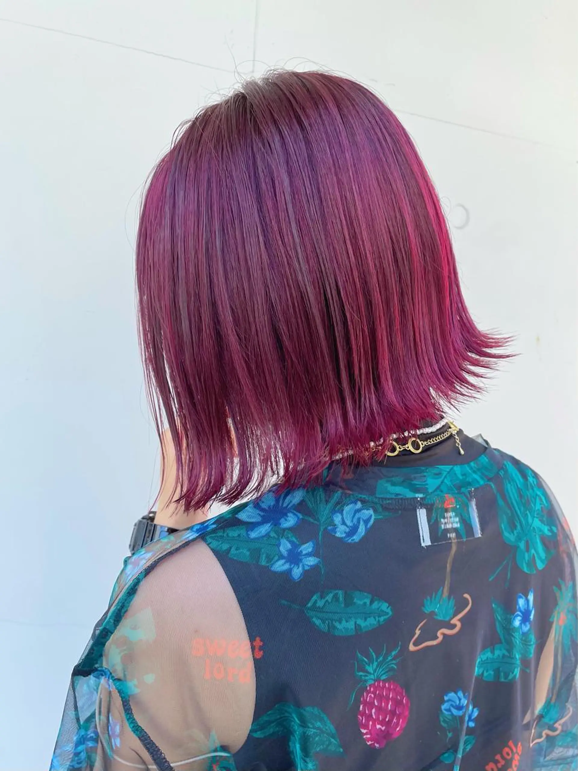 ショート カラー アディクシーカラー ブリーチ ケアブリーチ ダブルカラー イヤリングカラー カット ヘアカラー トリートメント もにか🌞原宿/渋谷 🌝ブリーチカラーのヘアスタイル