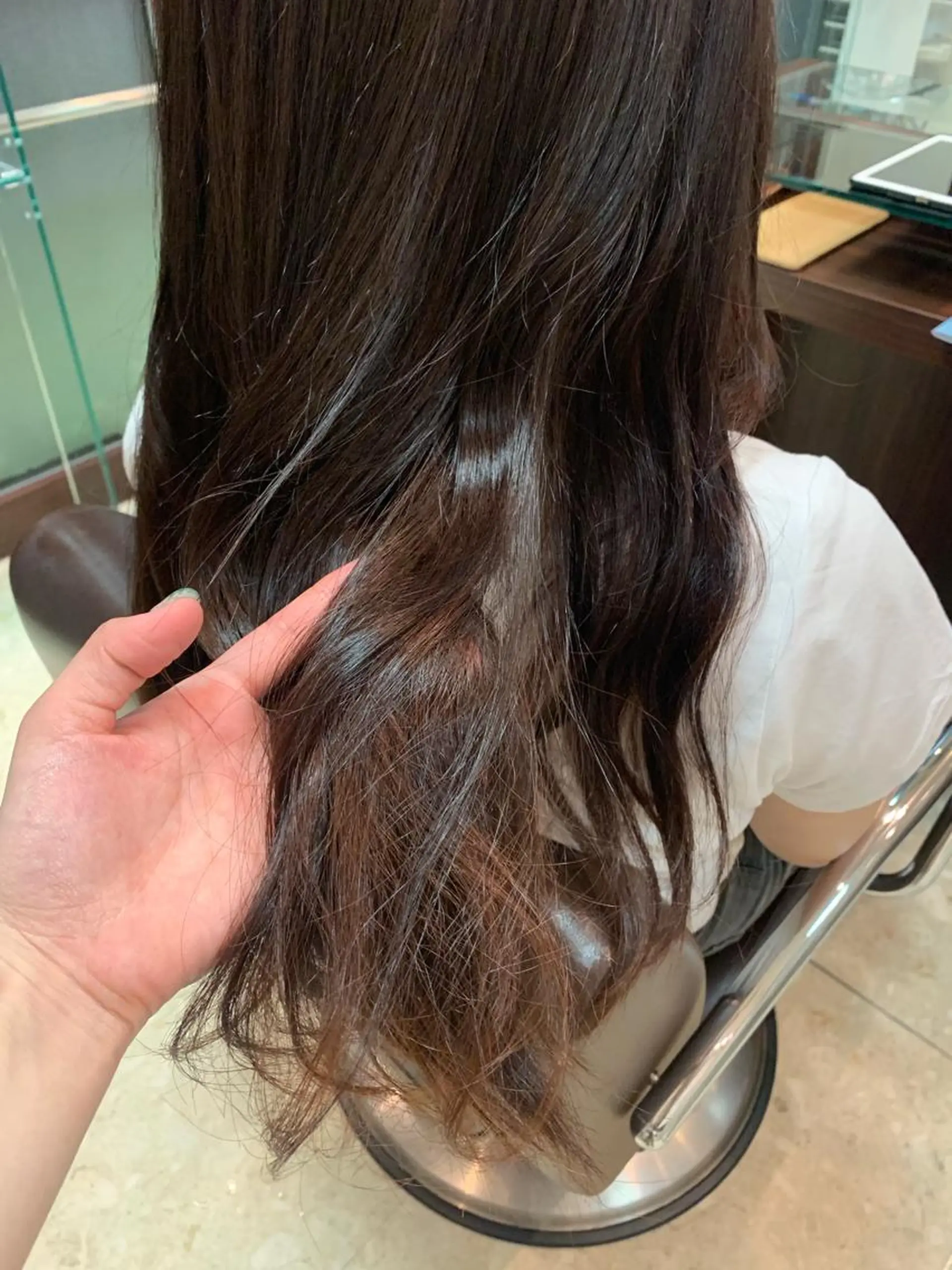ロング 譜久島 かりんのヘアスタイル