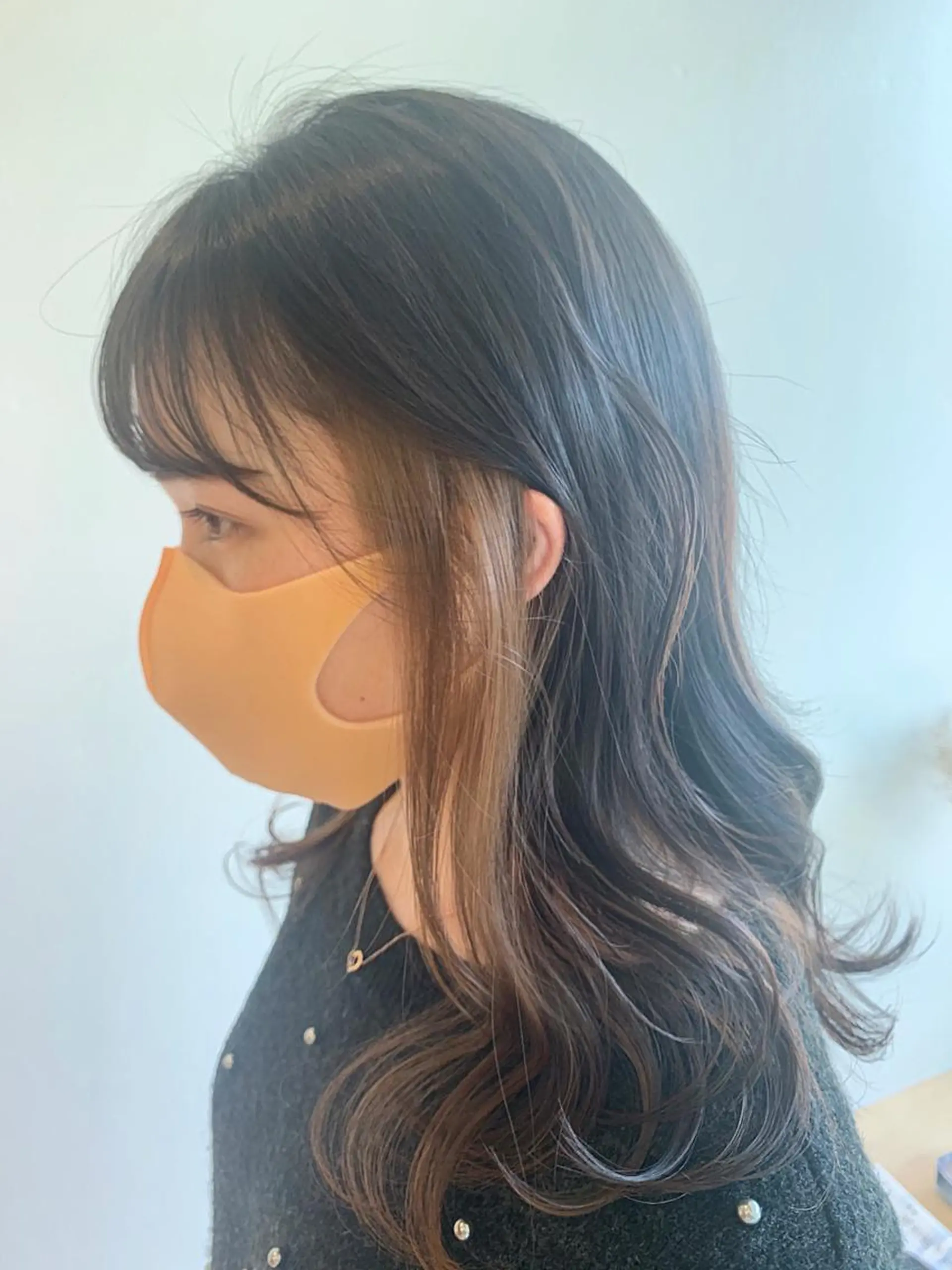 カラー インナーカラー 村松 萌のヘアスタイル