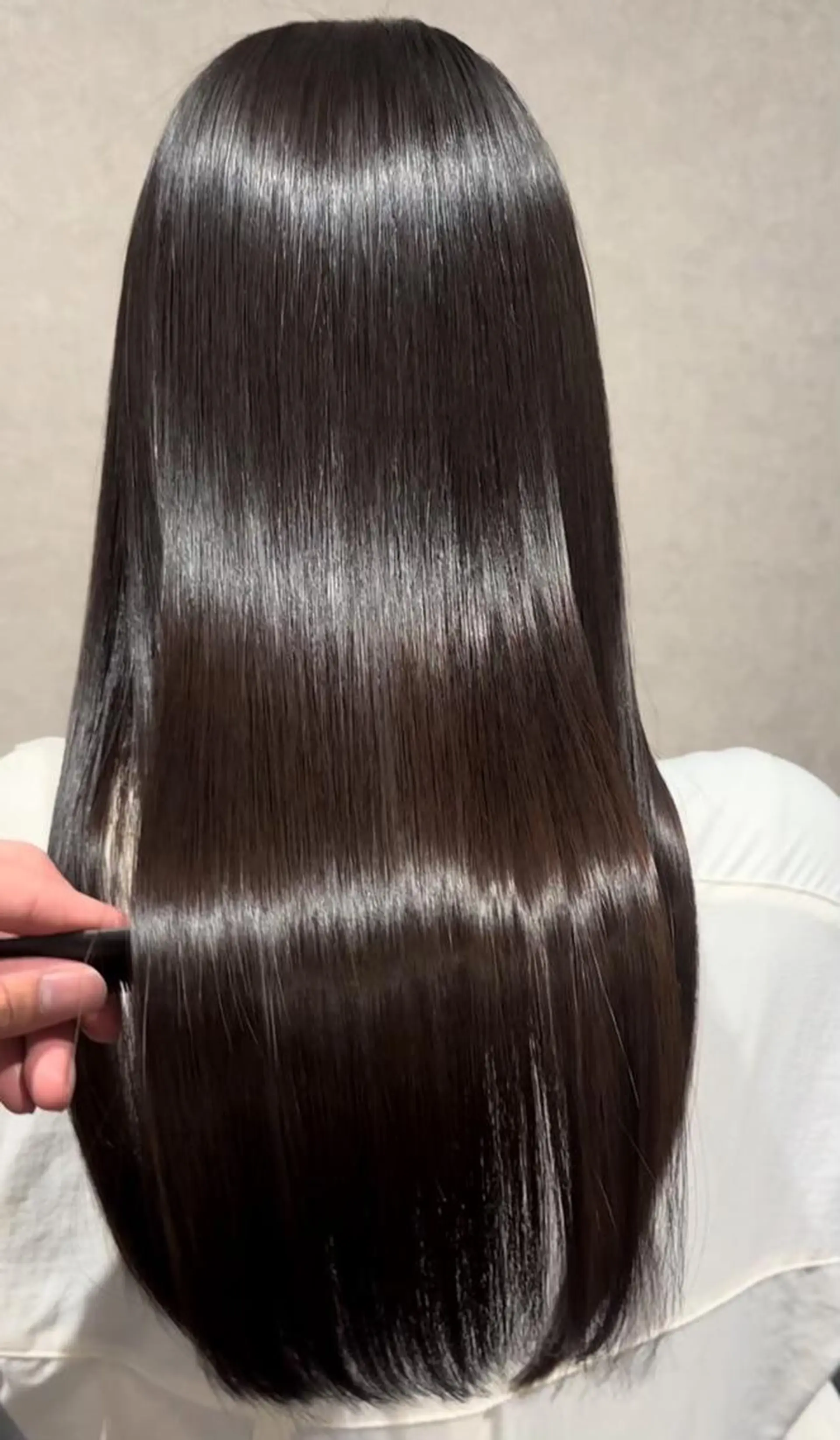 ロング カット 縮毛矯正 Labimani 吹田店のヘアスタイル