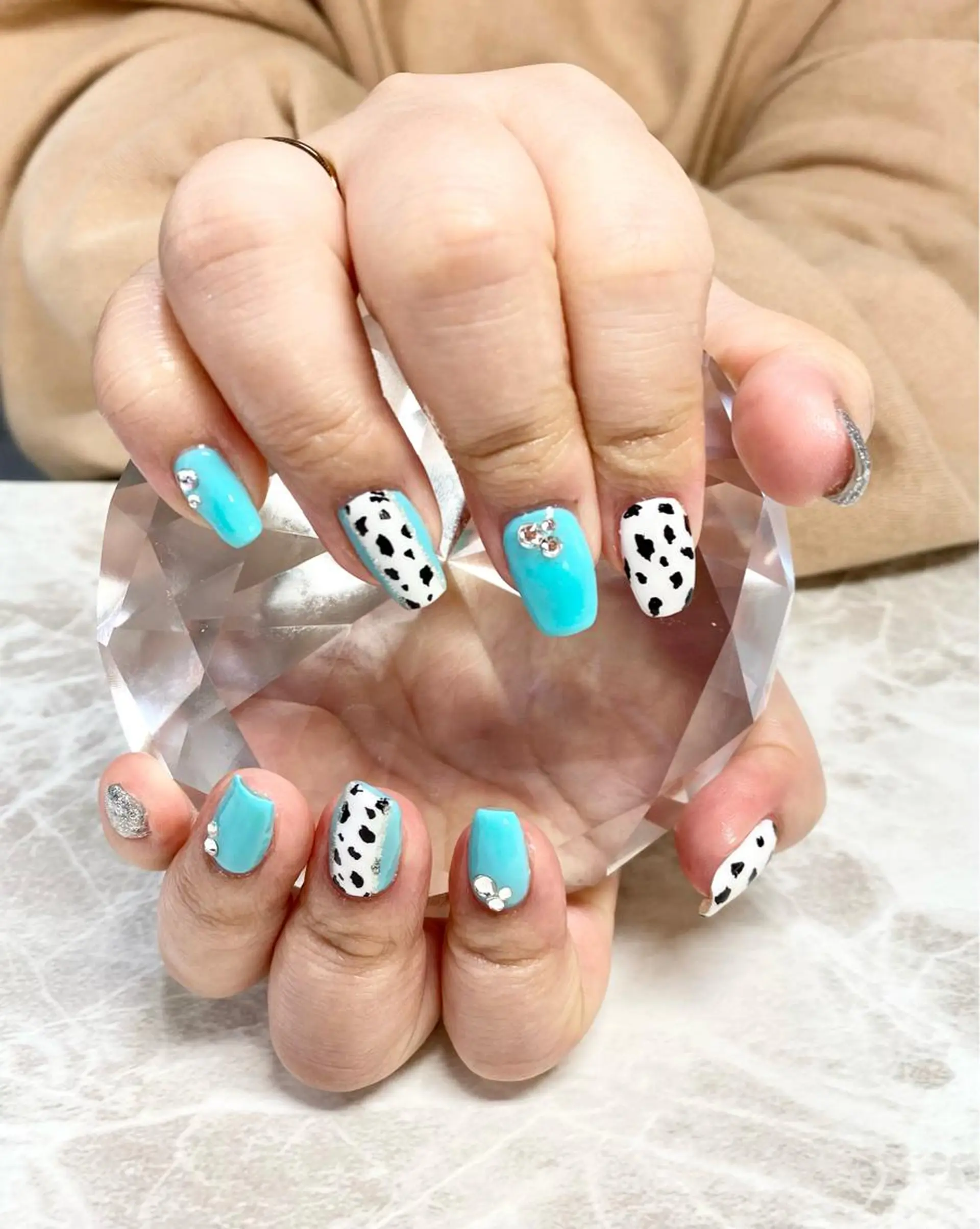 ネイル ハンドネイル ゆぴねいる所属・ゆぴねいる yupinailのネイルデザイン