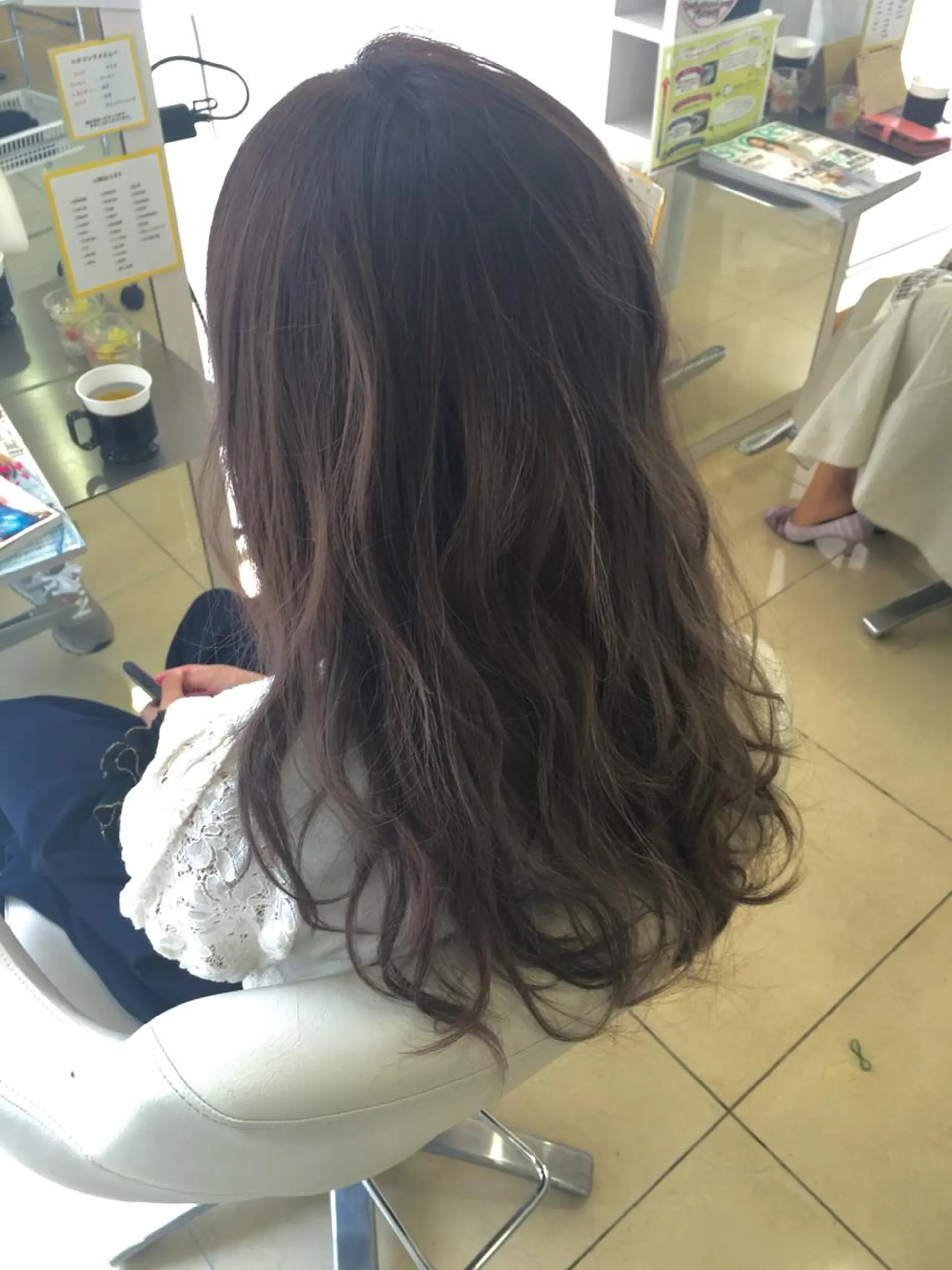 カラー 牧野 佳樹のヘアスタイル