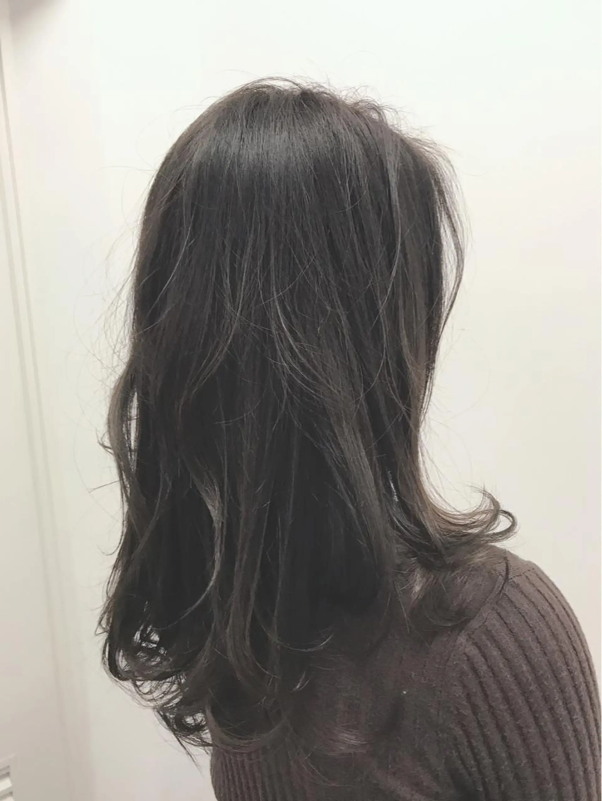 ロング カラー ダークグレー 縮毛/ショート/ ボブ/レイヤー/小原のヘアスタイル