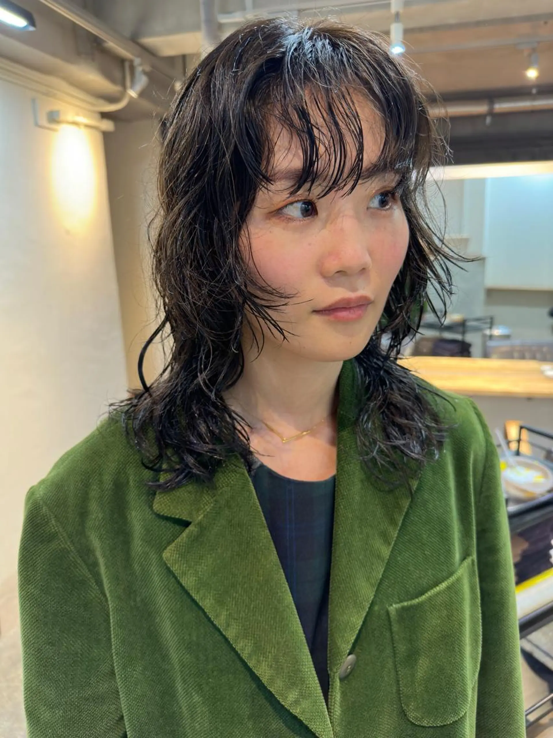 ミディアム 斎藤祐樹 /レイヤー/パーマのヘアスタイル