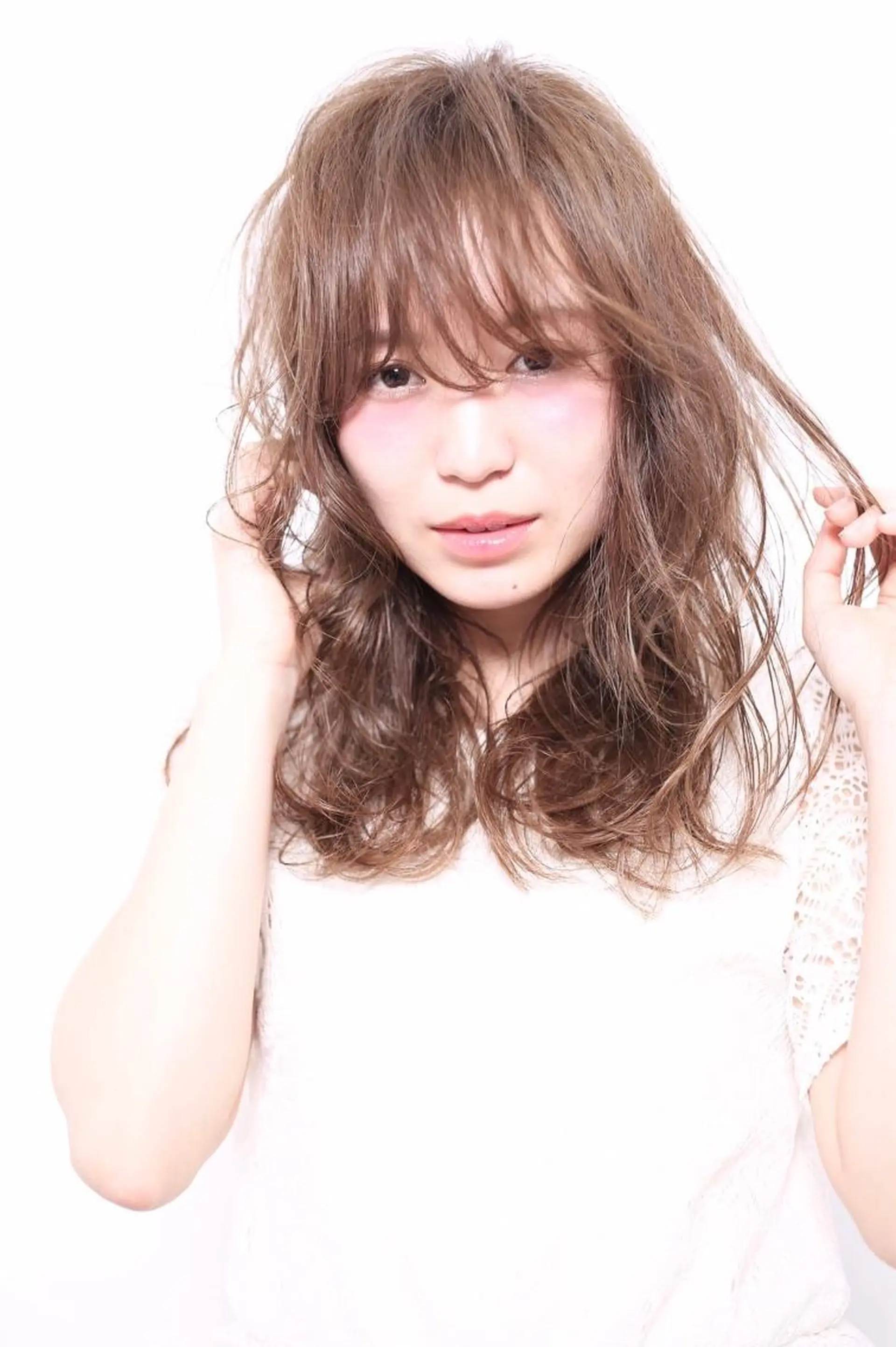 ミディアム カラー パーマ 山下 直人のヘアスタイル