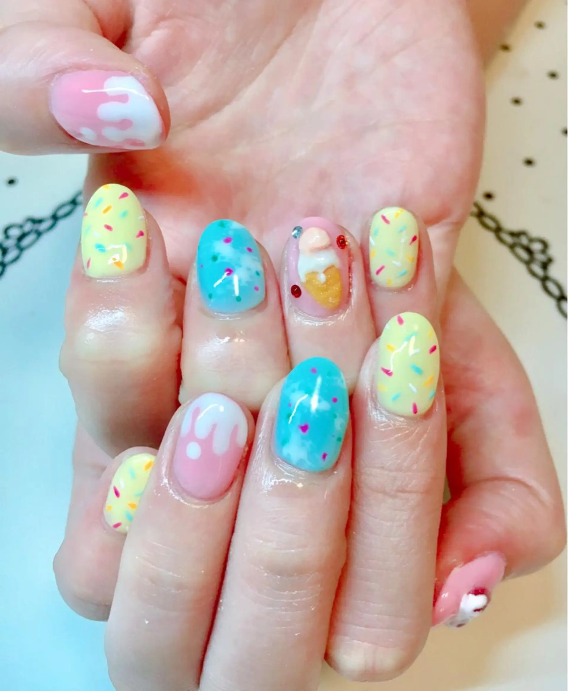 ネイル ハンドネイル nailsalon sugarr所属・nailist cocoのネイルデザイン