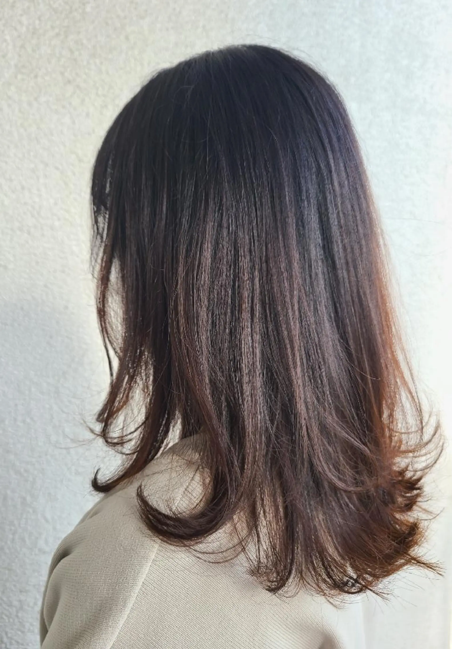 ミディアム カット ヘアカラー トリートメント Hazumi Ayanoのヘアスタイル