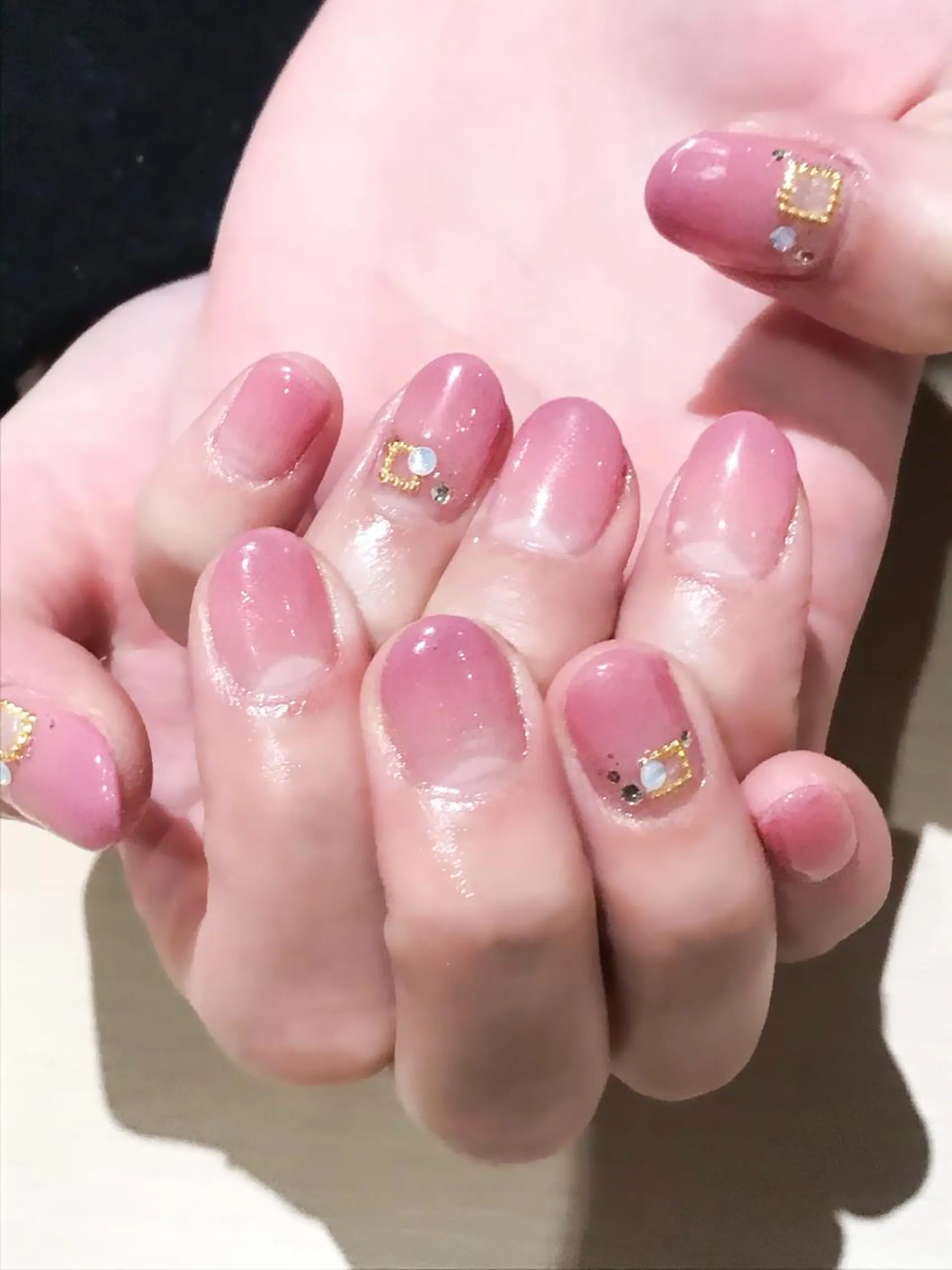 ネイル グラデーション ピンク Nyanco Nailのネイルデザイン
