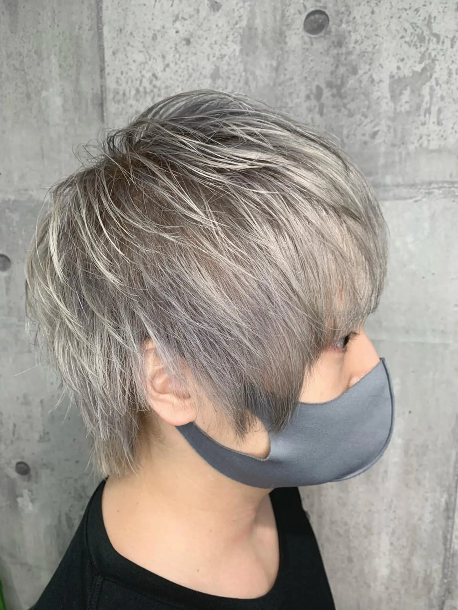 メンズ mimiiy梅田 中崎町ハイトーンのヘアスタイル