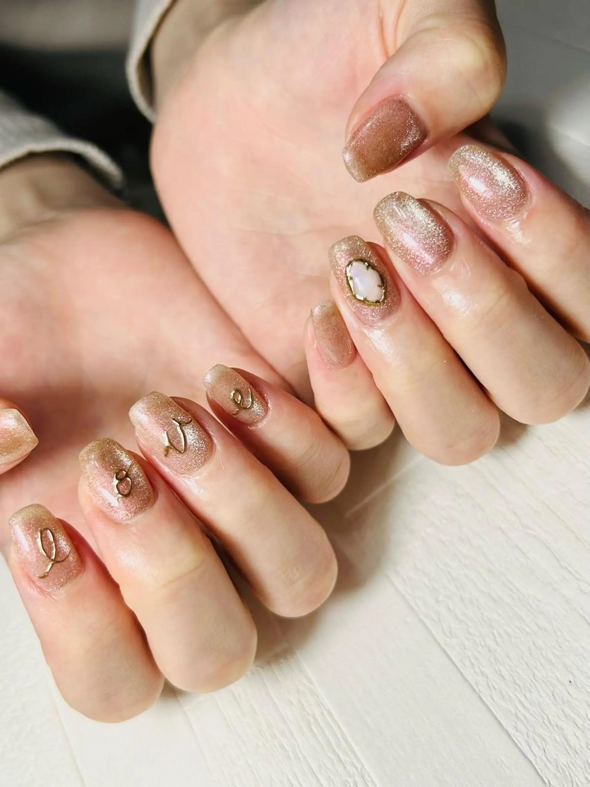 ネイル ハンドネイル 大崎 奈々のネイルデザイン