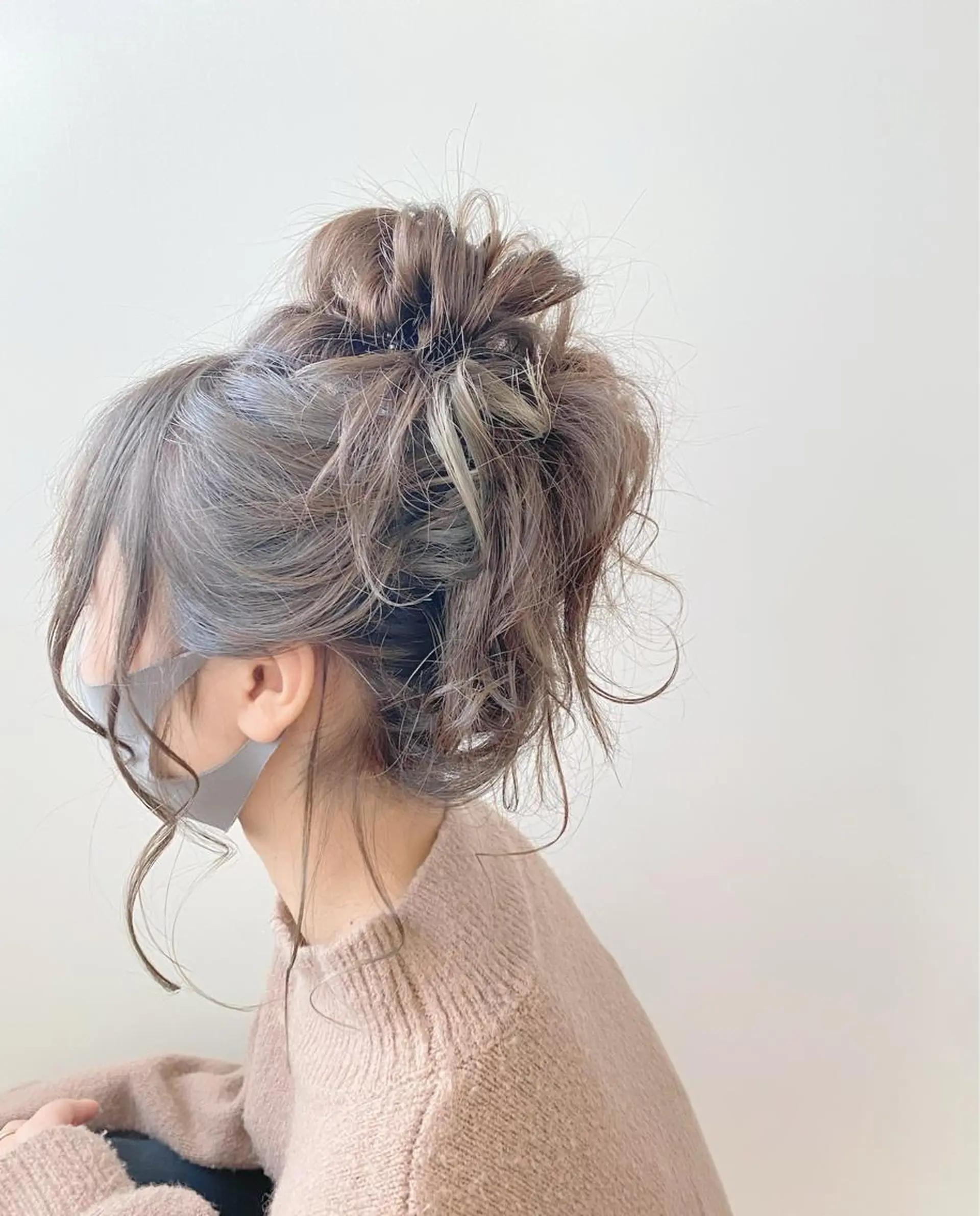 ミディアム ヘアアレンジ お団子ヘア ヘアセット GRANLUSSO 〜グランルッソ駅前店所属・木口 嘉美のヘアスタイル