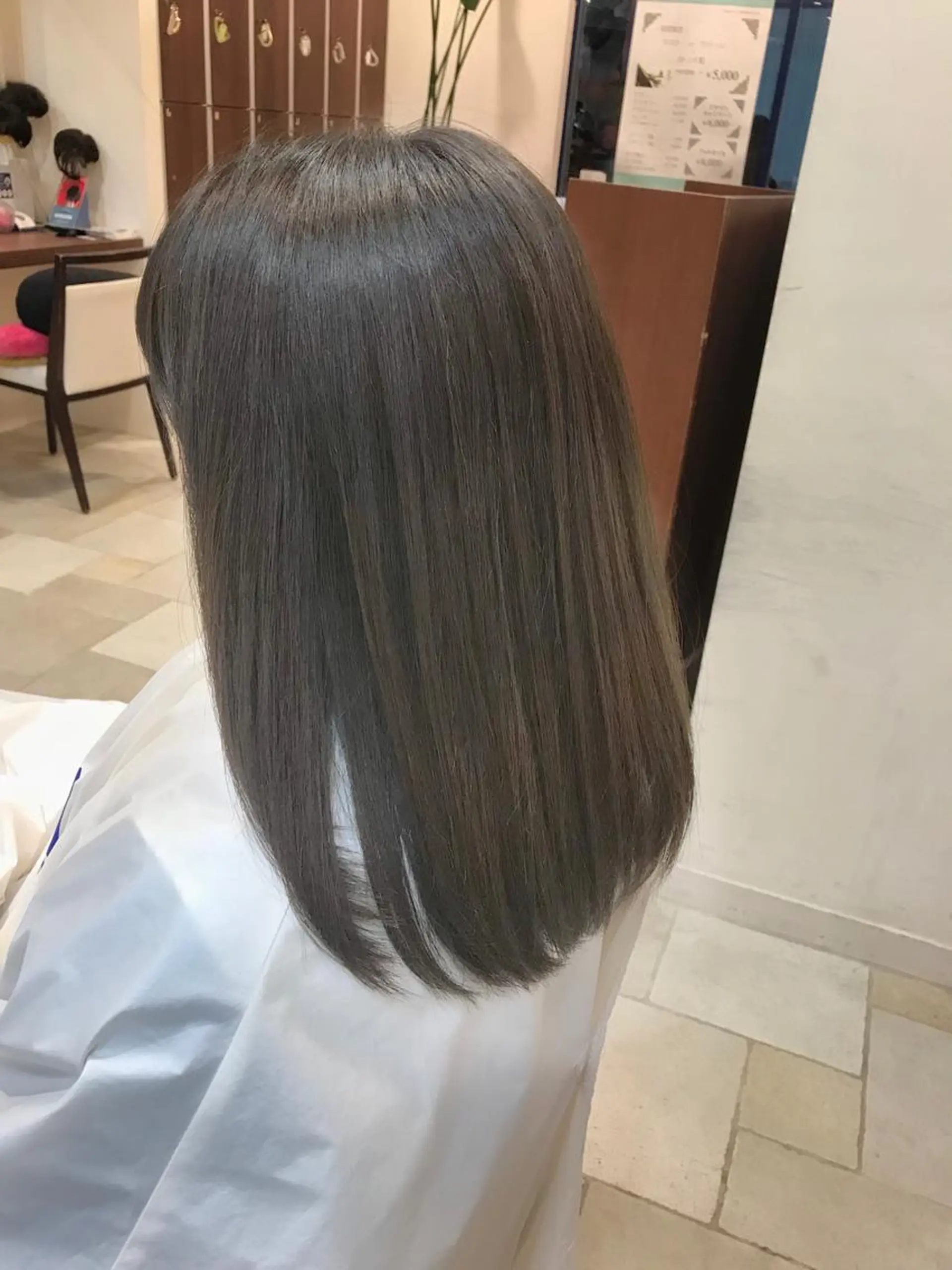 ミディアム カラー カット ヘアカラー トリートメント 島袋 ナオユキのヘアスタイル