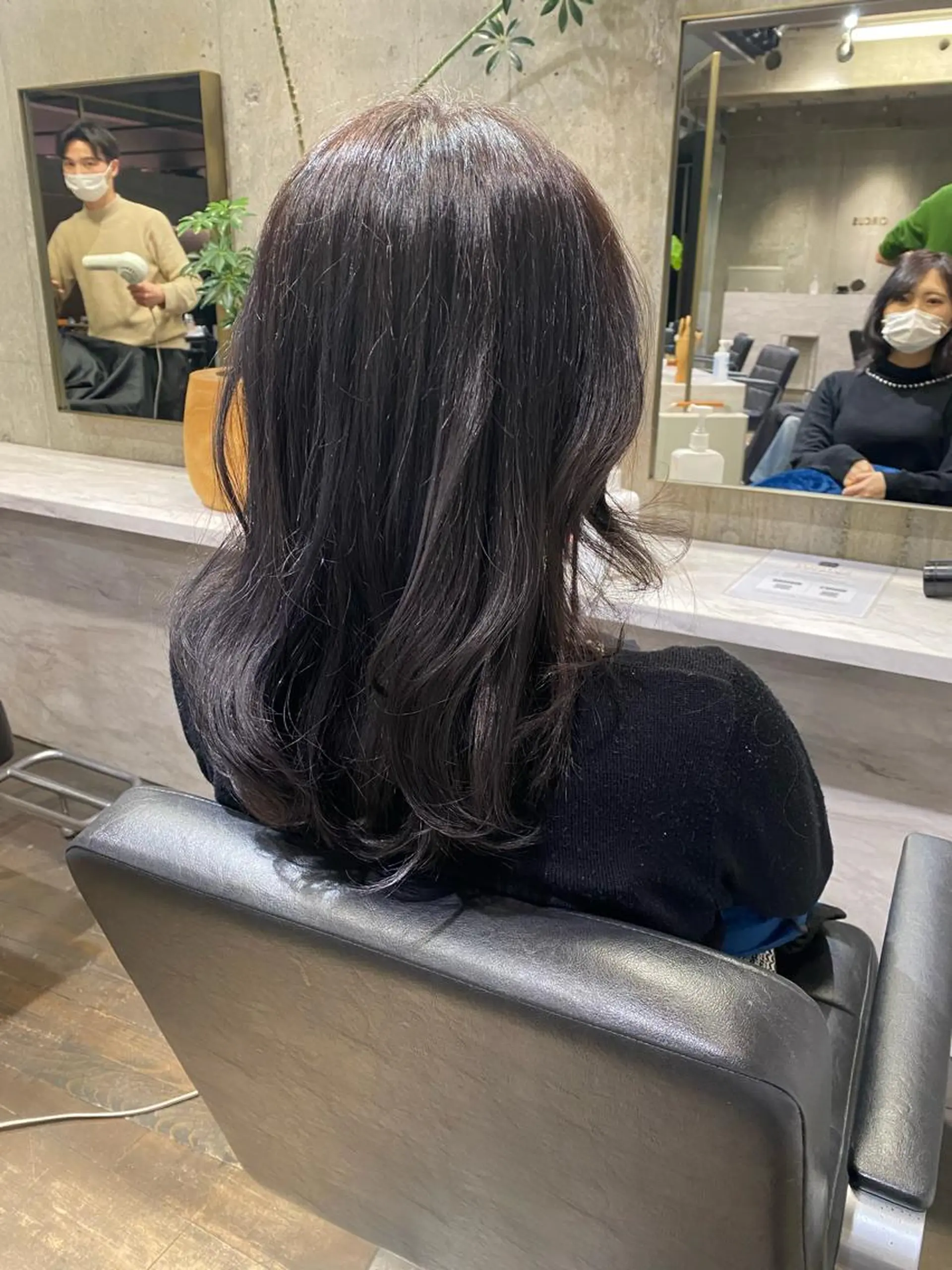 セミロング カラー ROBBY表参道所属・木村【似合わせ ショート】無料✨のヘアスタイル