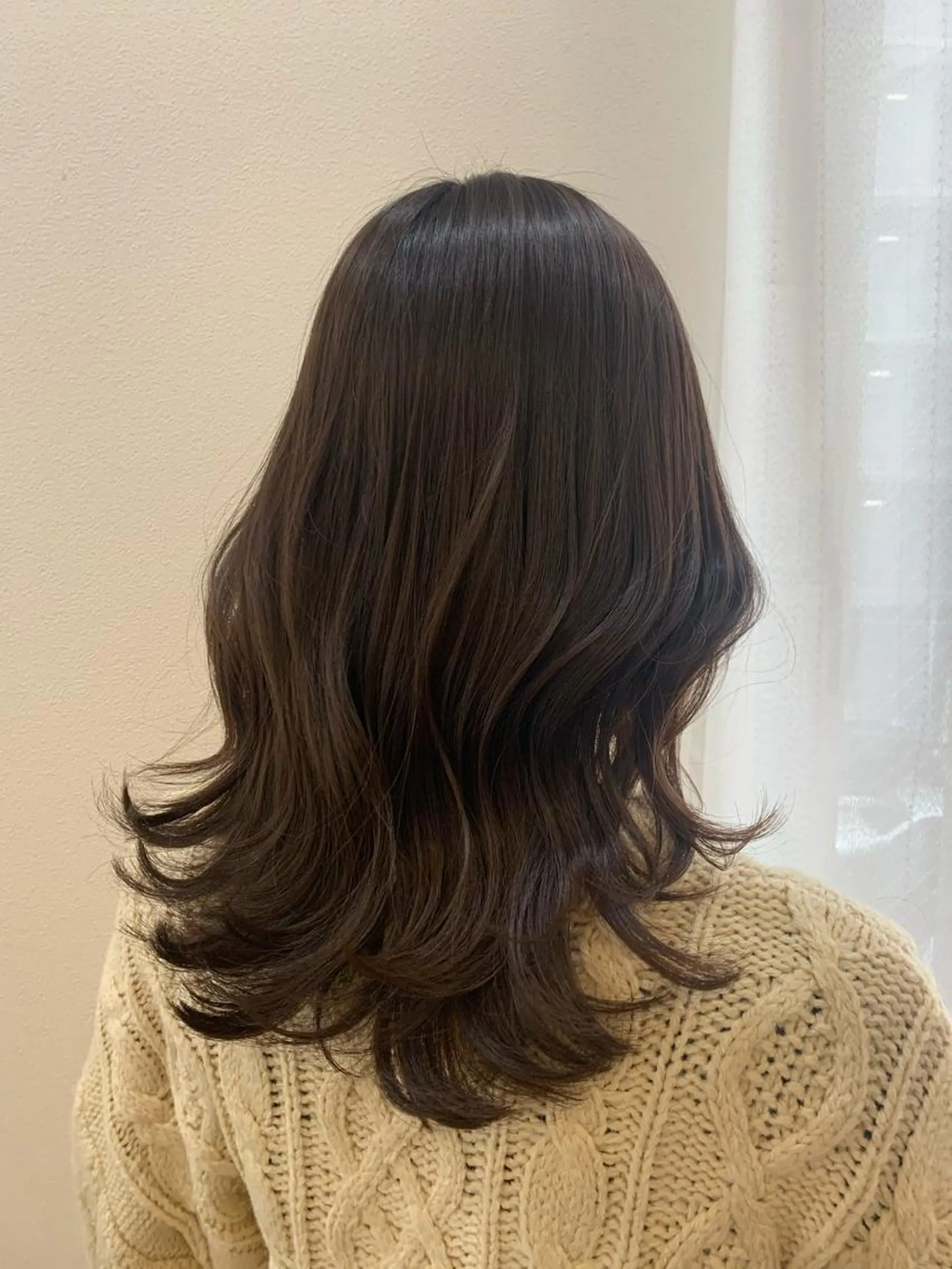 ミディアム カラー ヨシンモリ 韓国🇰🇷髪質改善 Chisaki치사키のヘアスタイル