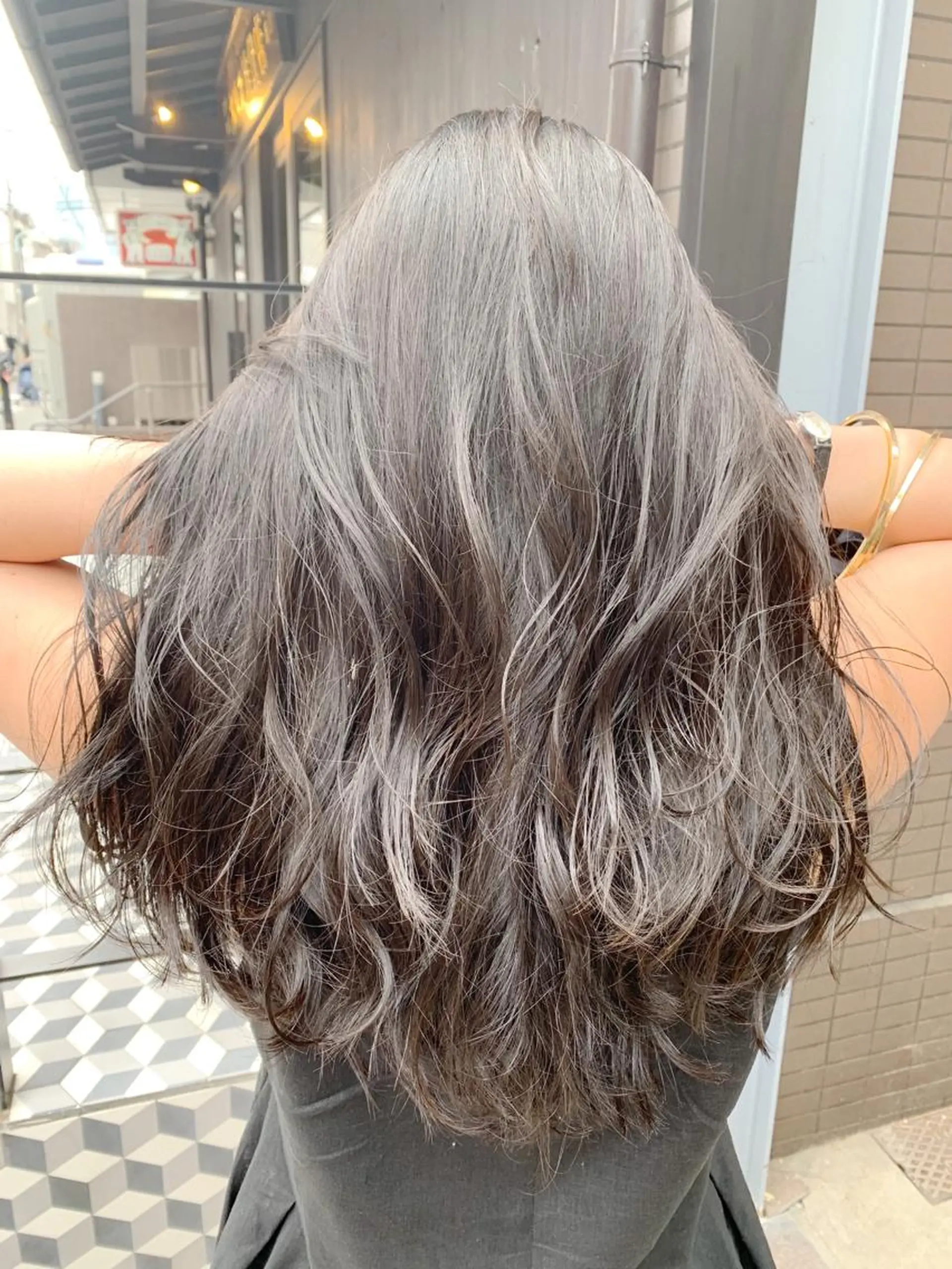 ロング カラー 黒髪 ブリーチ ブリーチなしカラー DUMBO所属・【完全マンツー 恵比寿】佐藤 翔のヘアスタイル