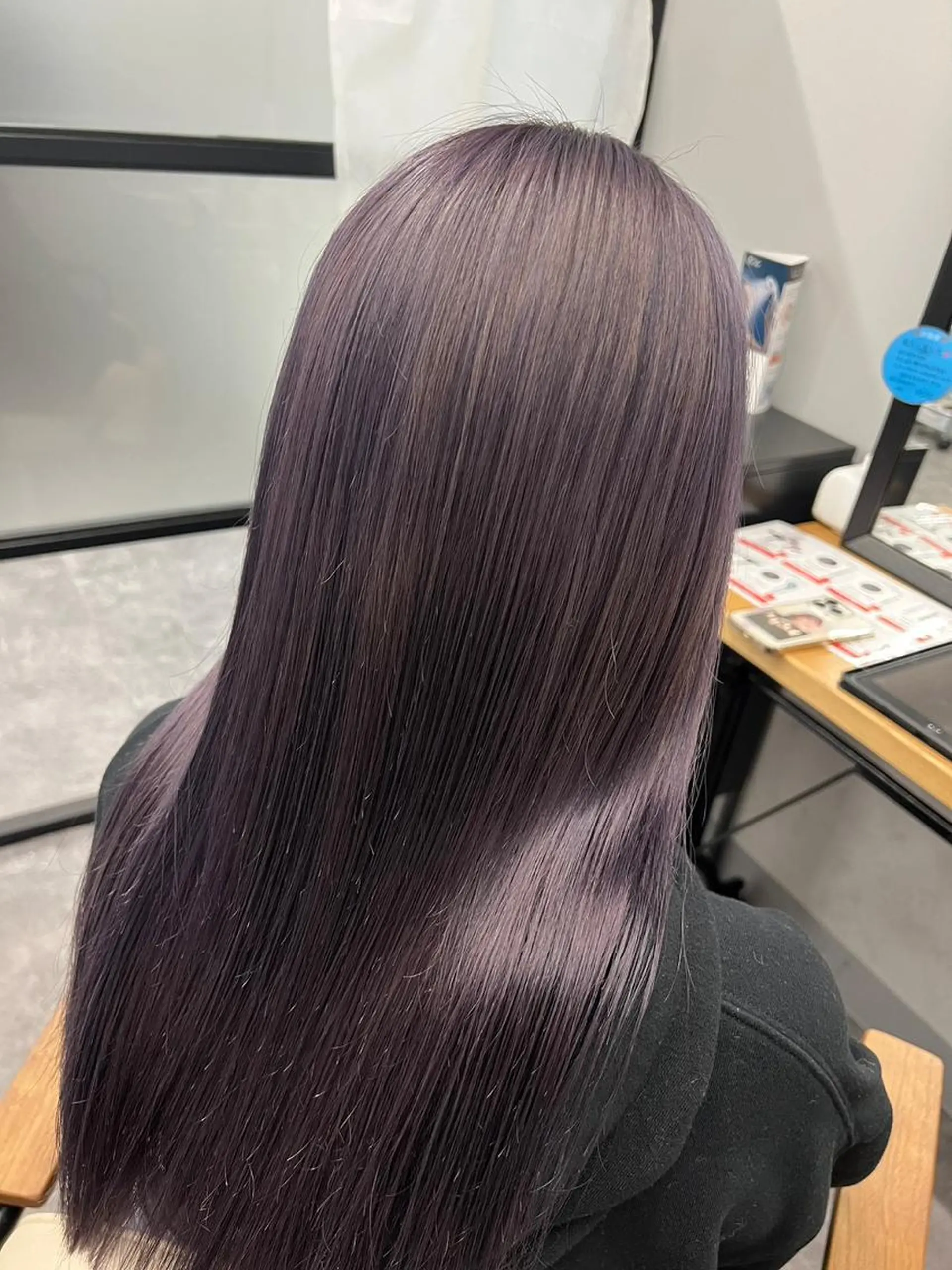 ロング カラー バレイヤージュ ブリーチ ケアブリーチ デザインカラー ダブルカラー カット トリートメント 癒しの半個室サロン 🌿ROW町田のヘアスタイル