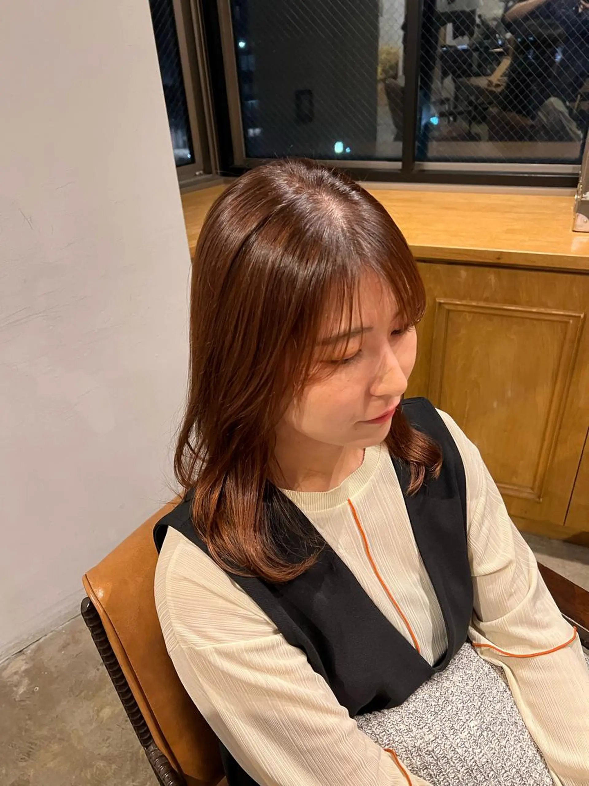 セミロング オレンジブラウン AmiLi HONOKAのヘアスタイル