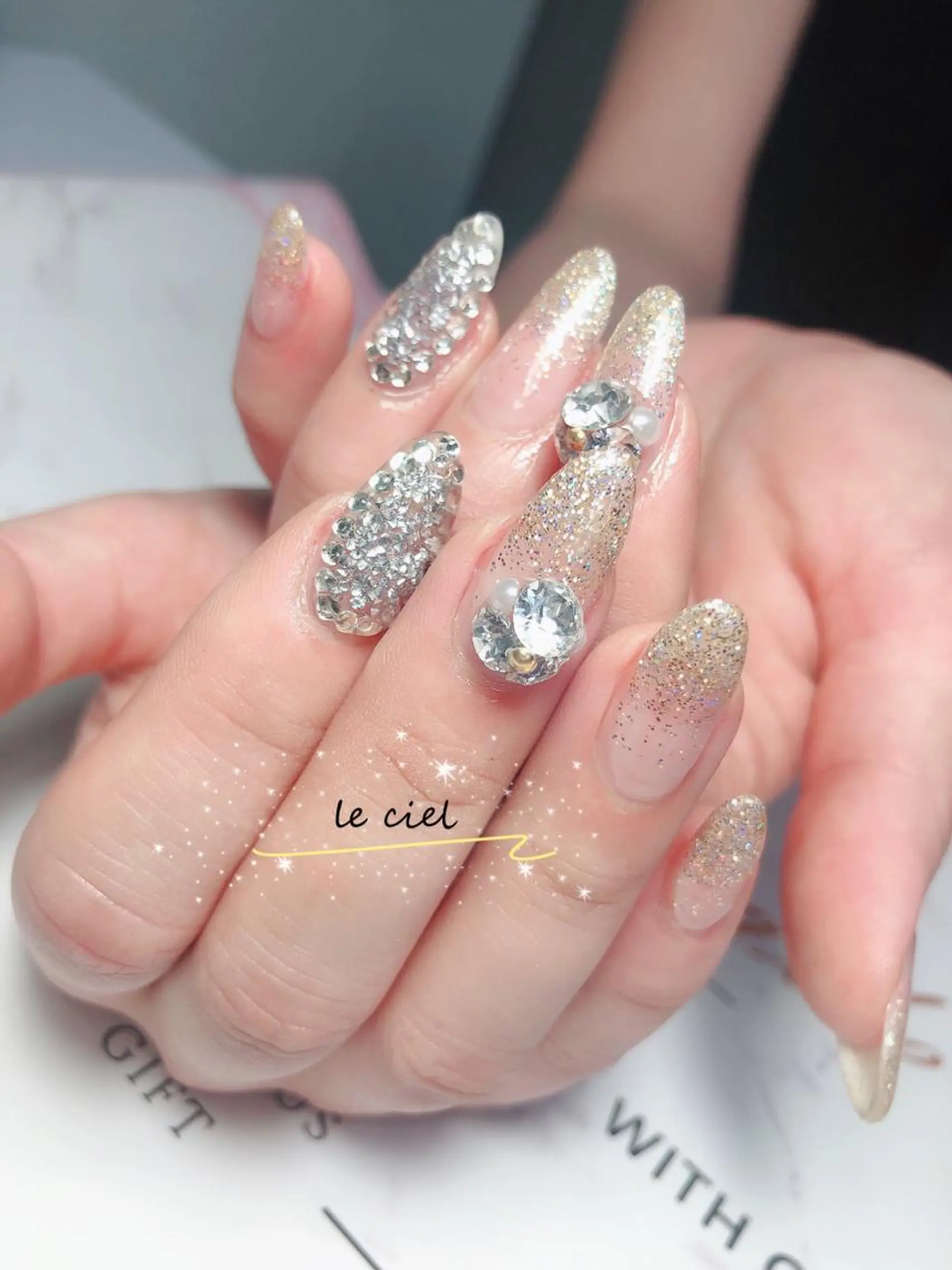 ネイル ハンドネイル Naka Rieのネイルデザイン