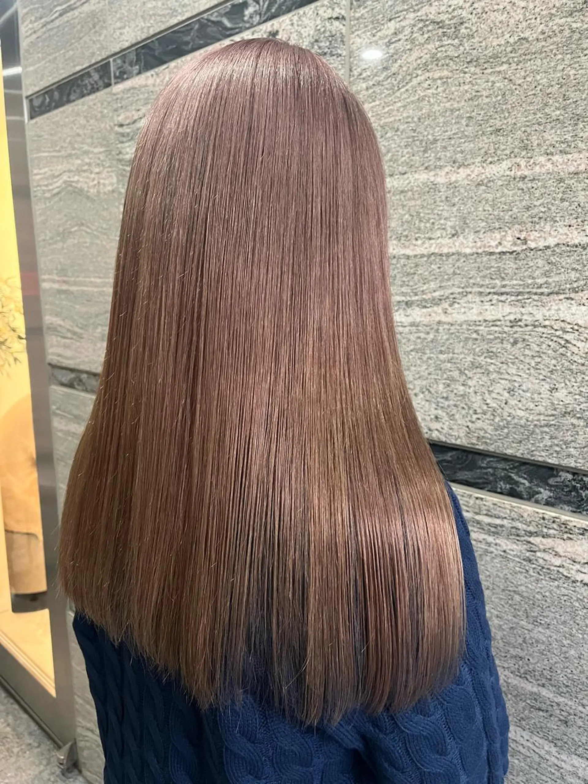 セミロング カット ヘアカラー トリートメント aoi ♡グレージュ ・ベージュカラーのヘアスタイル