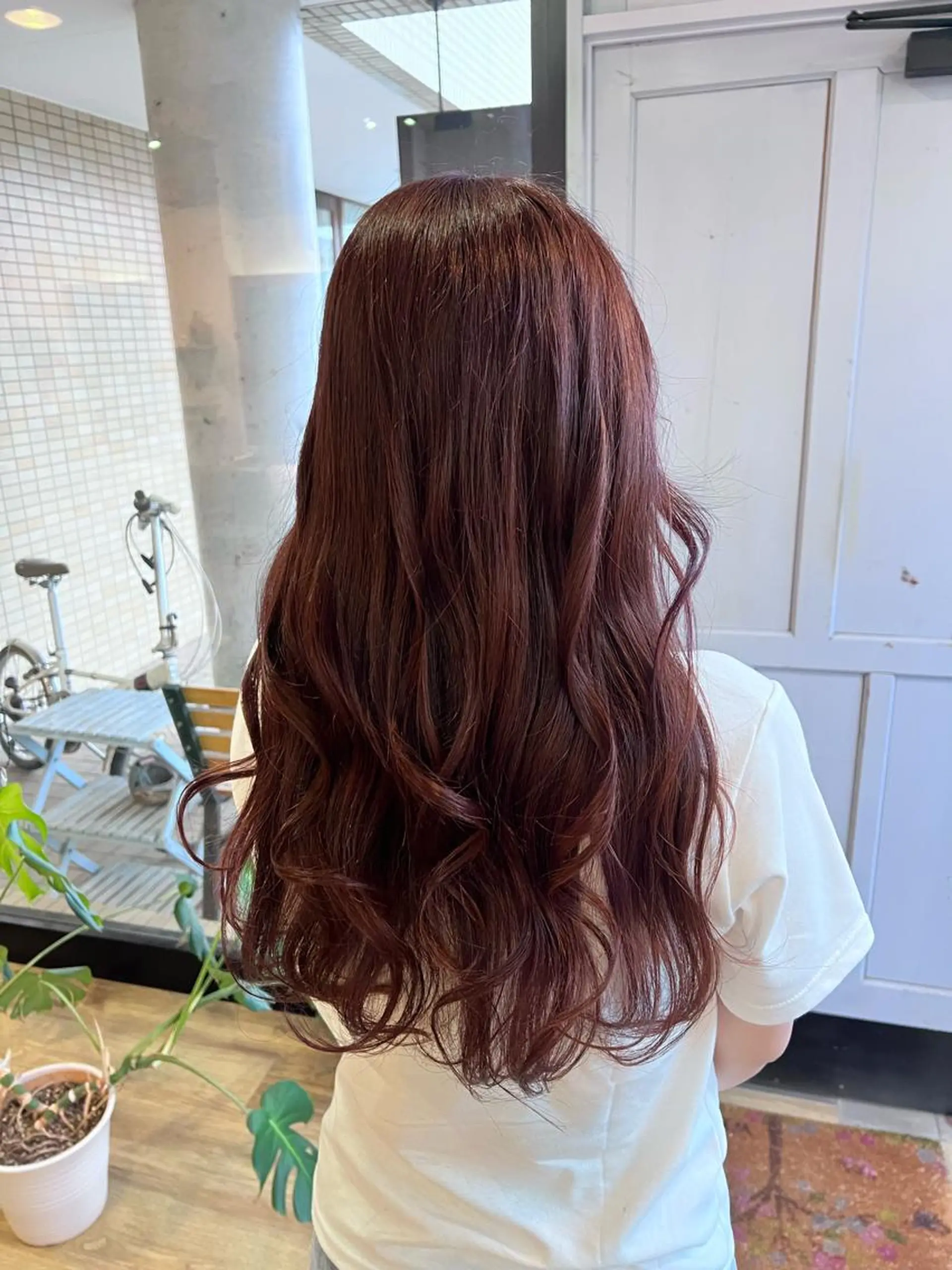 ロング カラー ピンクカラー バイオレットカラー ヘアカラー トリートメント ツキダテ ユイのヘアスタイル