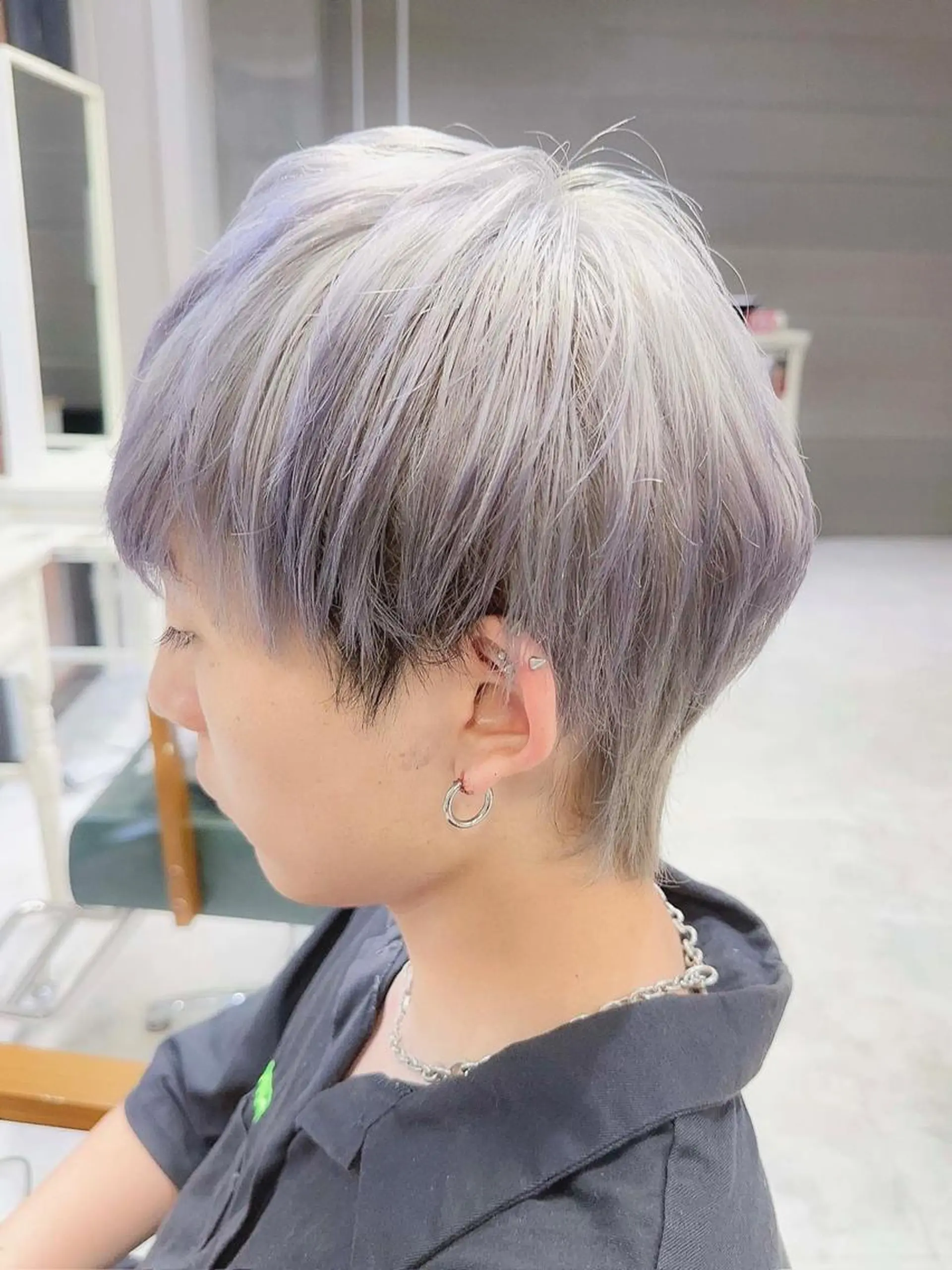 ショート カラー ヘアアレンジ メンズ メンズブリーチ メンズ韓国風 韓国マッシュ マッシュ ツーブロック 𝐑𝐈𝐍𝐊𝐀 🐷🖤のヘアスタイル