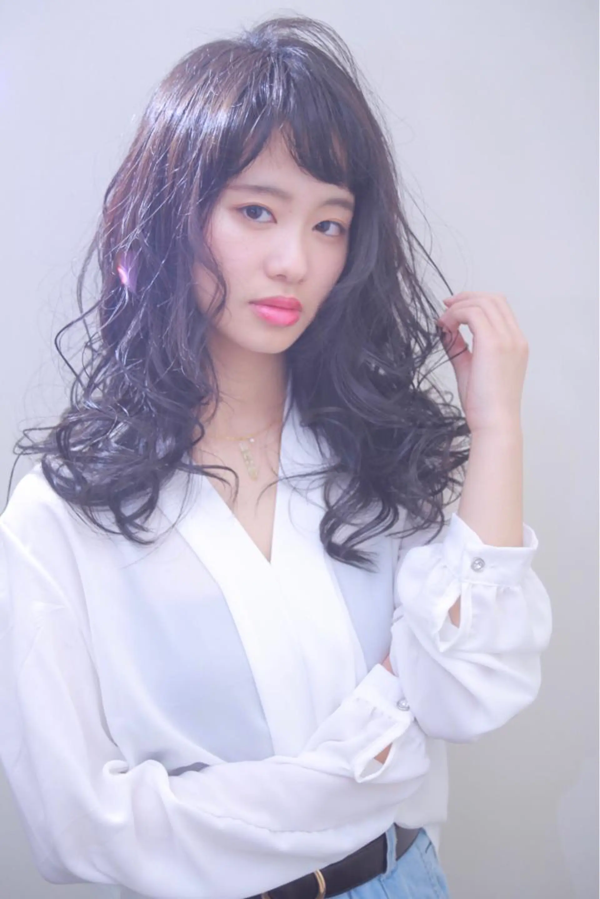 ロング 伊藤 裕貴のヘアスタイル