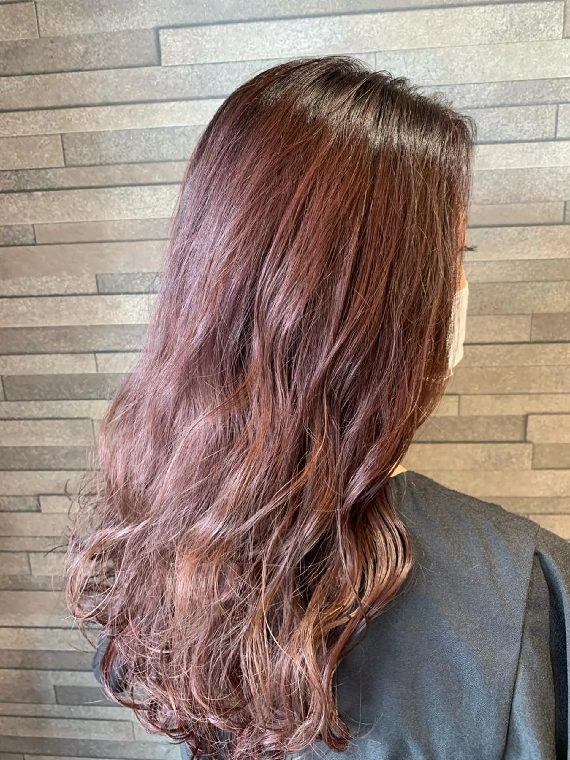 ロング カラー ブリーチ ピンクカラー Gain所属・Gain Nanamiのエステ・リラクイメージ