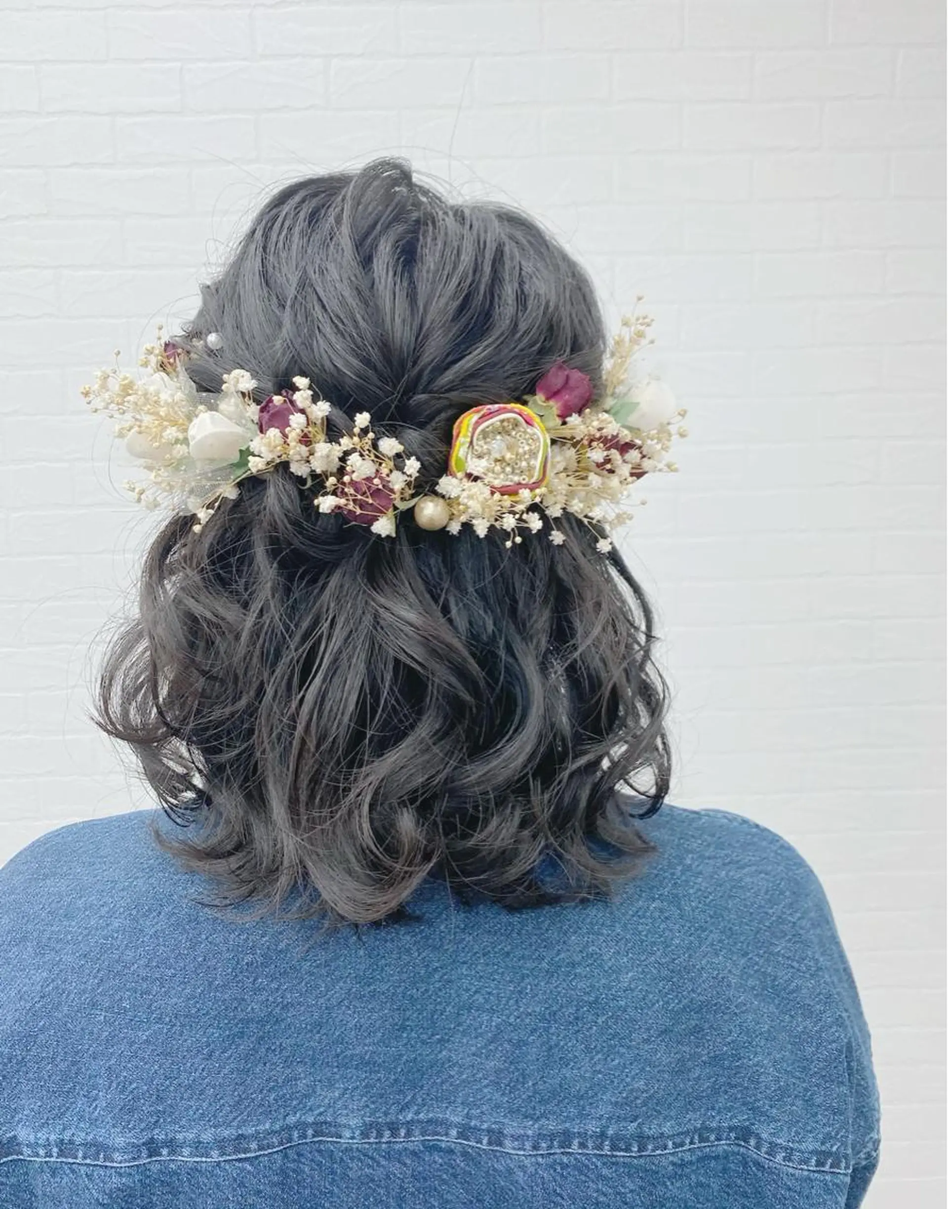 ミディアム ヘアアレンジ ハーフアップ 髪飾り ヘアセット GRANLUSSO 〜グランルッソ駅前店所属・木口 嘉美のヘアスタイル