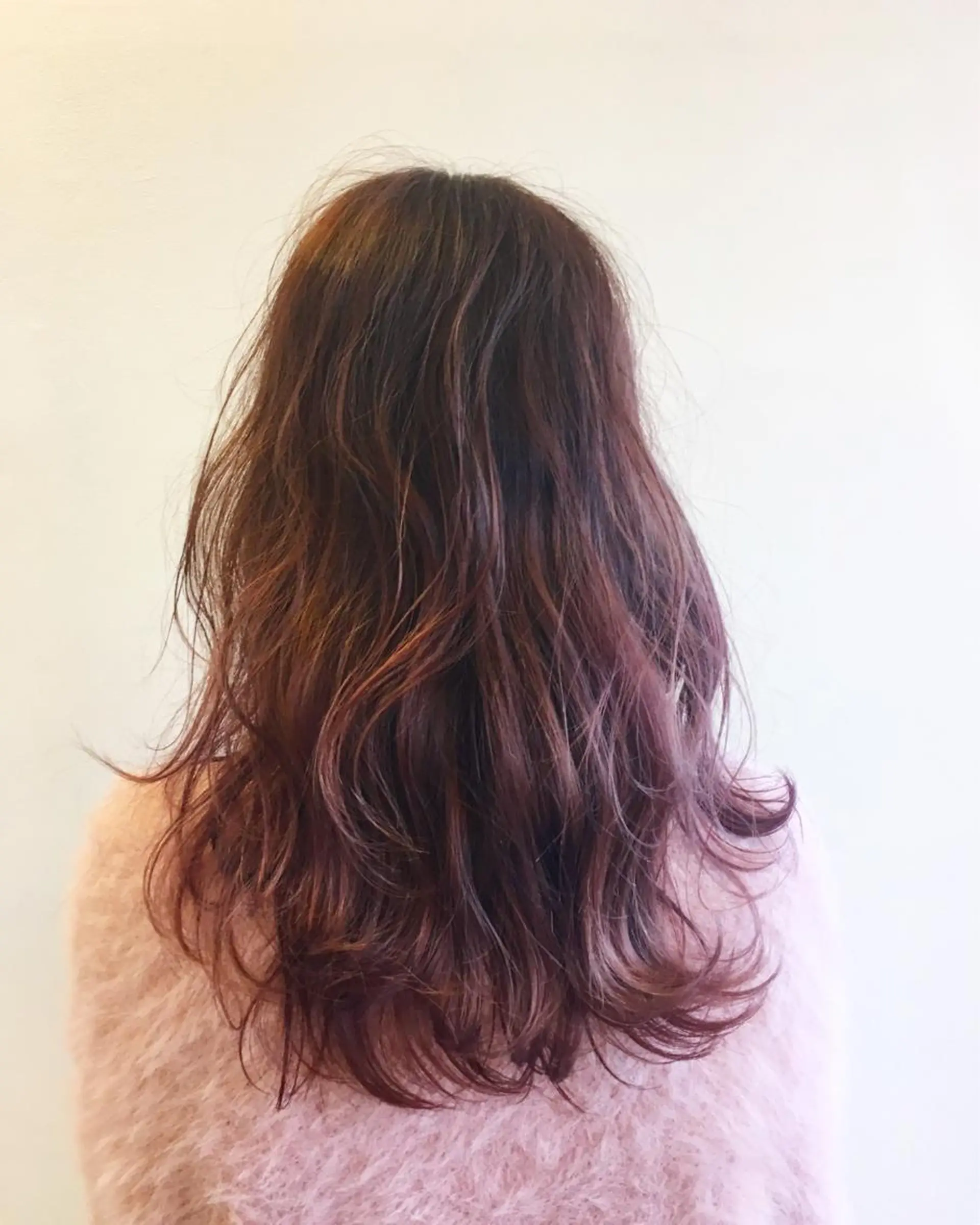 セミロング カラー ブリーチカラー🌈 石垣翔太のヘアスタイル