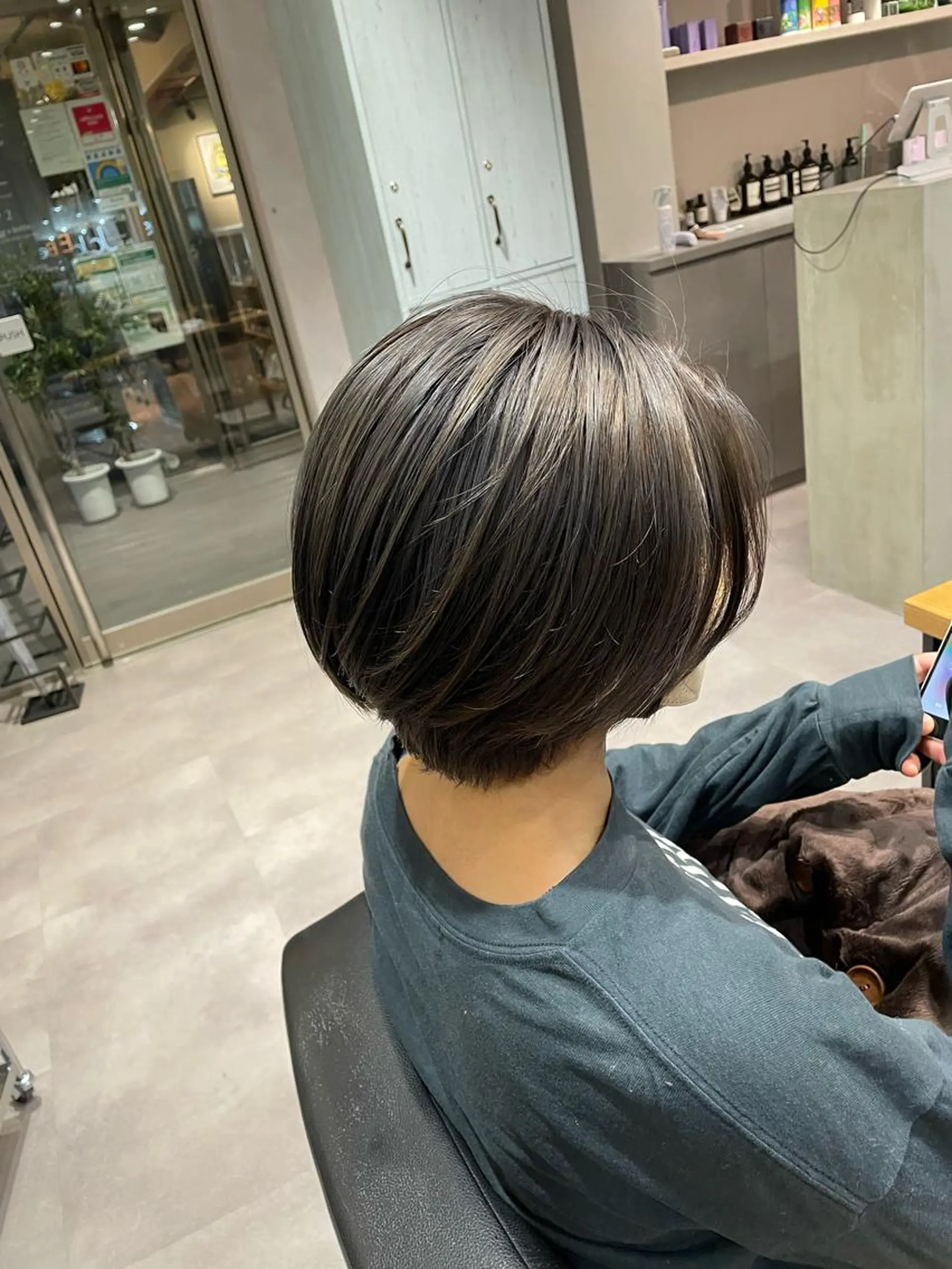 ショート カラー バレイヤージュ ベージュカラー ブリーチ ブロンド デザインカラー ヘアカラー 韓国風/オシャレ /縮毛矯正/滝口琴未のヘアスタイル