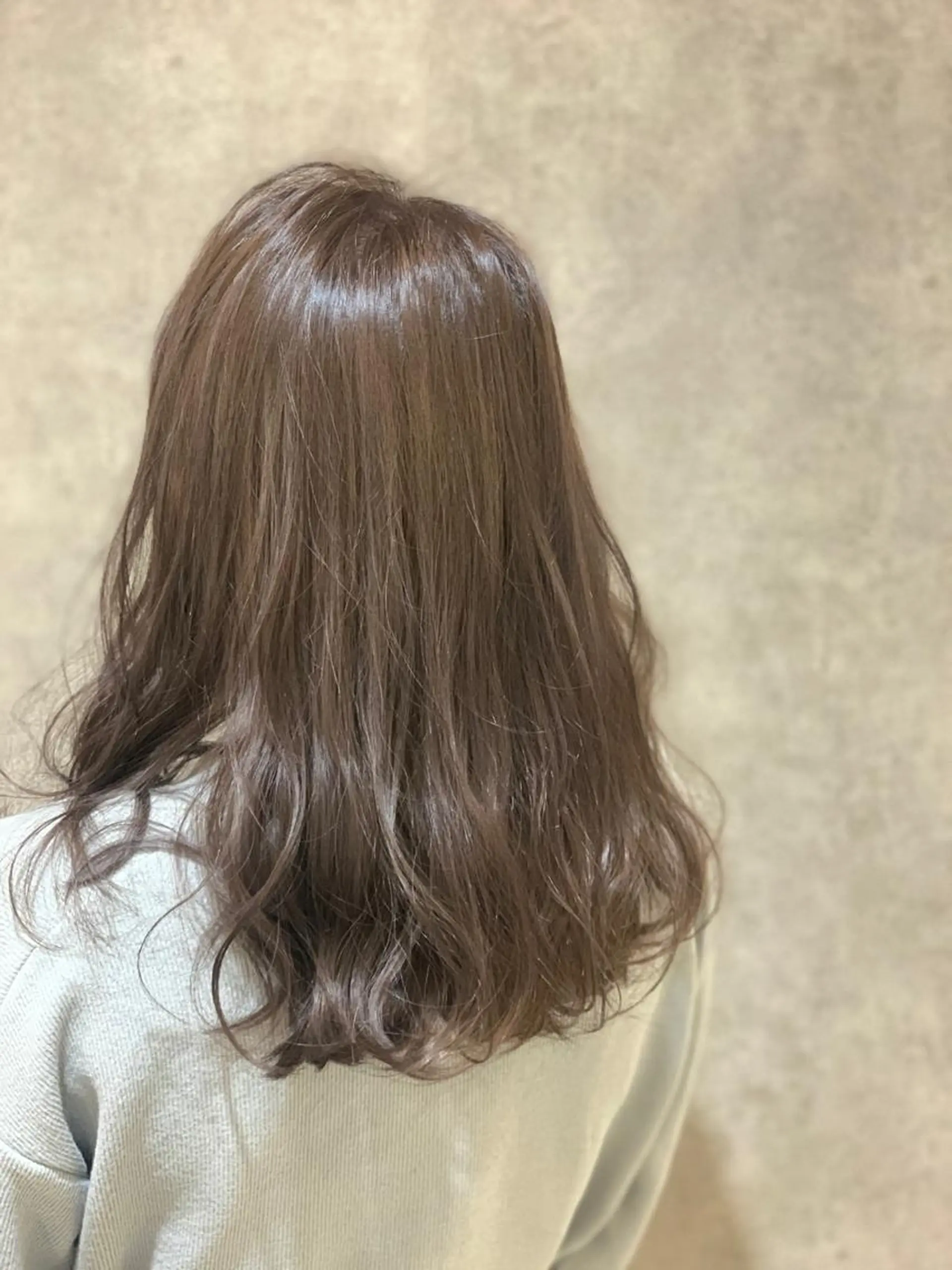 ミディアム カット ヘアカラー Lamp所属・ショート／透明感 カラー加治竜汰💡のヘアスタイル