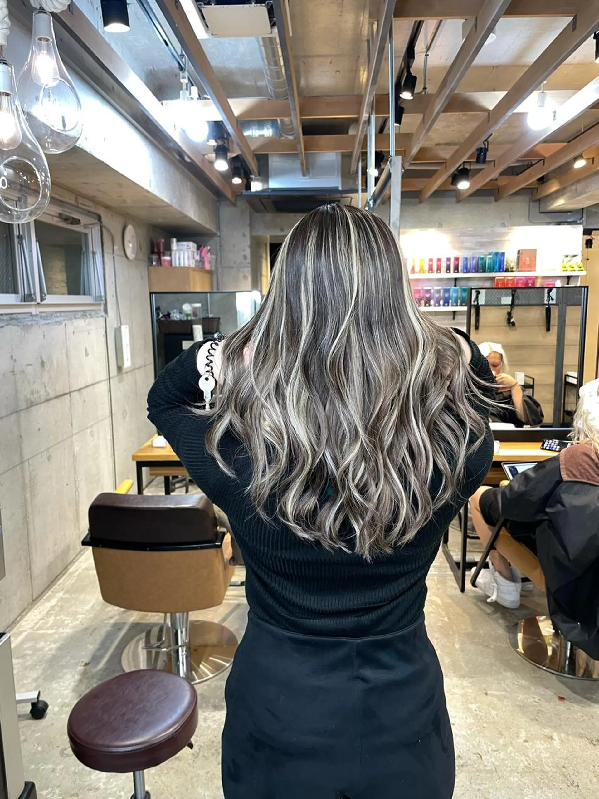 ロング 美髪/ハイライト 指名No.1KAIのヘアスタイル