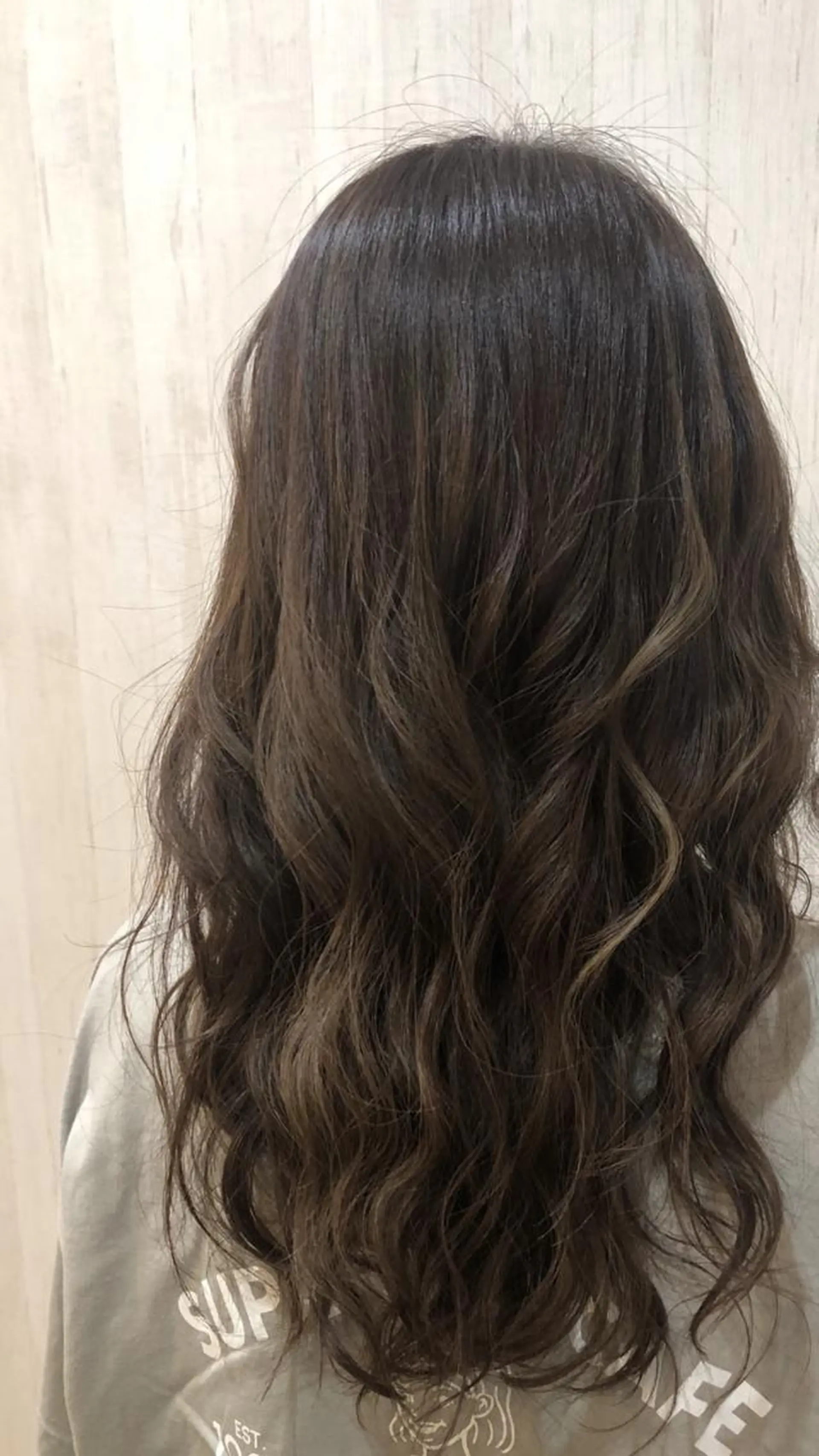 ロング fuuga春日部店所属・艶髪髪質改善🐰🫧 ai🩵のヘアスタイル