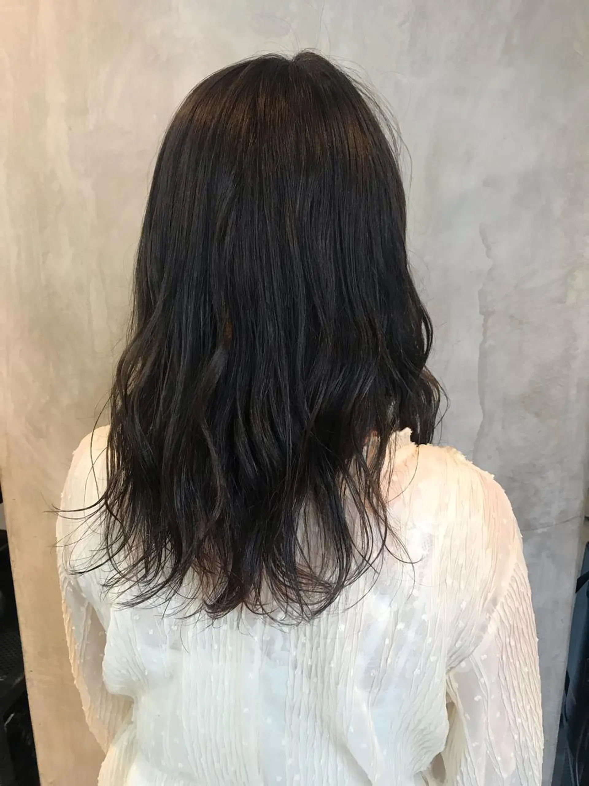 ミディアム カラー パーマ ヘアアレンジ ダークグレー ダークグレージュ グレージュ stylist/蛯谷 珠里のヘアスタイル