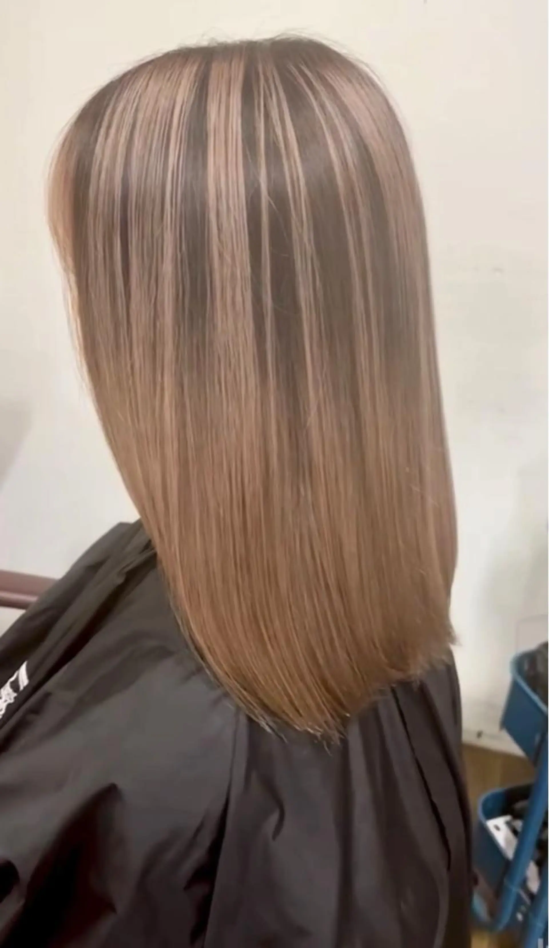 セミロング ヘアカラー カルラ　蒲田店所属・大久保寿高✨ なりたい色を叶える✨のヘアスタイル