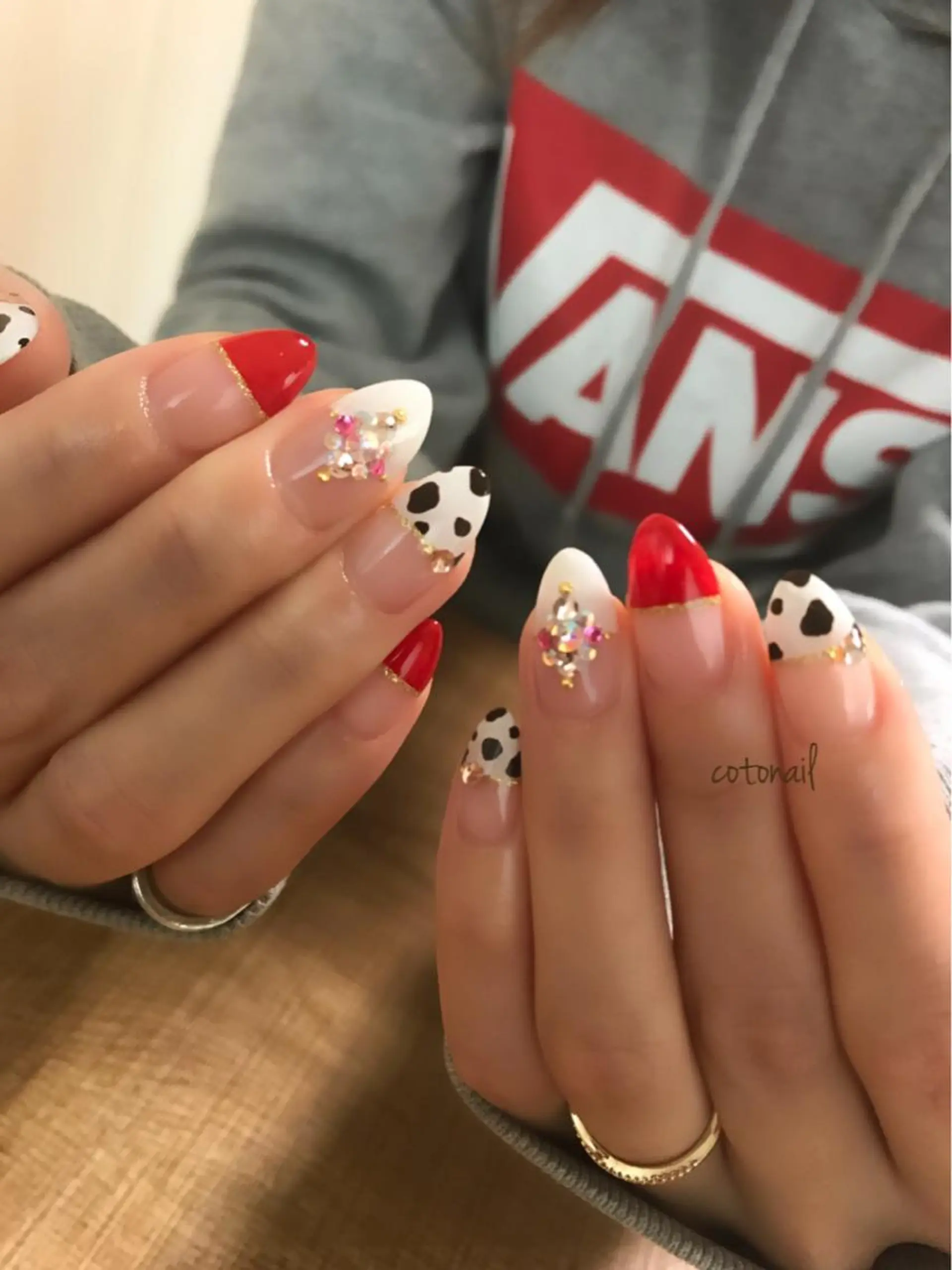 ネイル ツメトマツゲ .のネイルデザイン