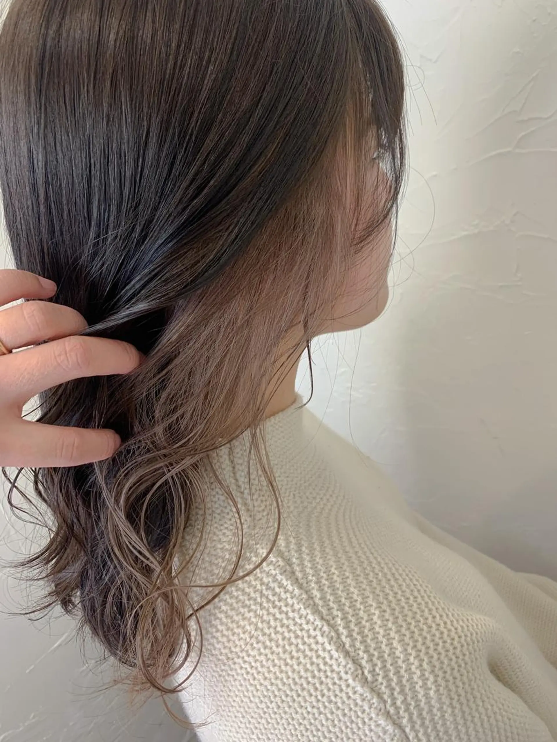 セミロング カラー ALO art hair所属・  AYARIのヘアスタイル