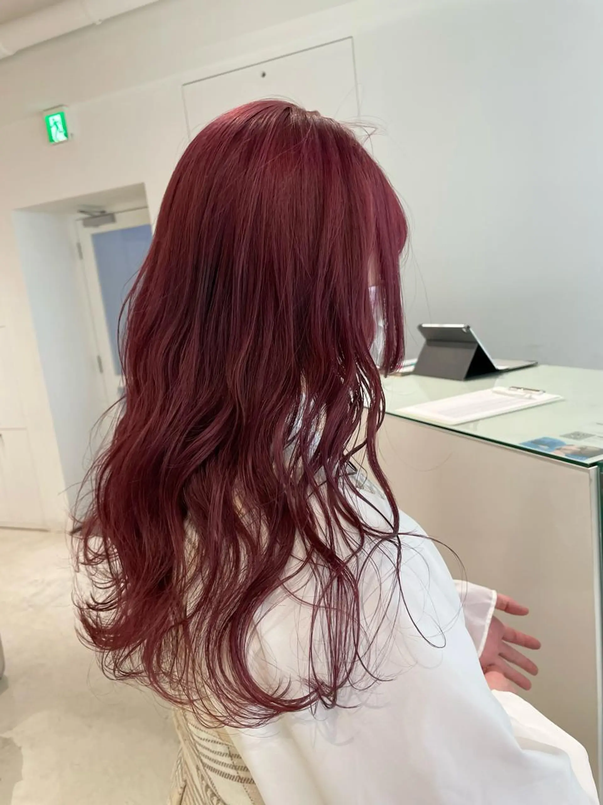 ロング カラー ヘアカラー loely 💞miyuのヘアスタイル