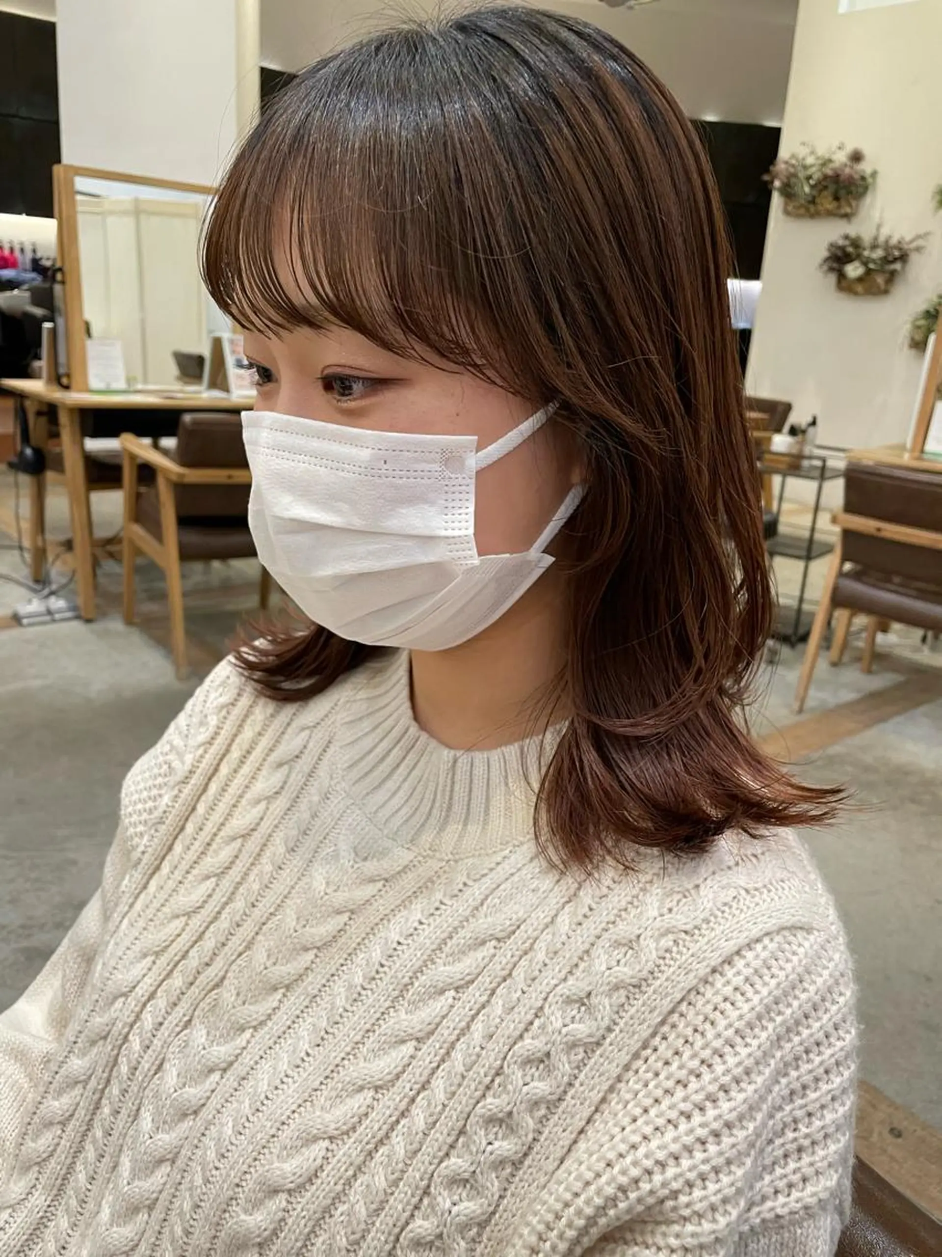 ミディアム ミディアムレイヤー レイヤーカット カット OAK 学芸大学所属・秋葉萌　透明感カラー /レイヤー/ボブ♡のヘアスタイル