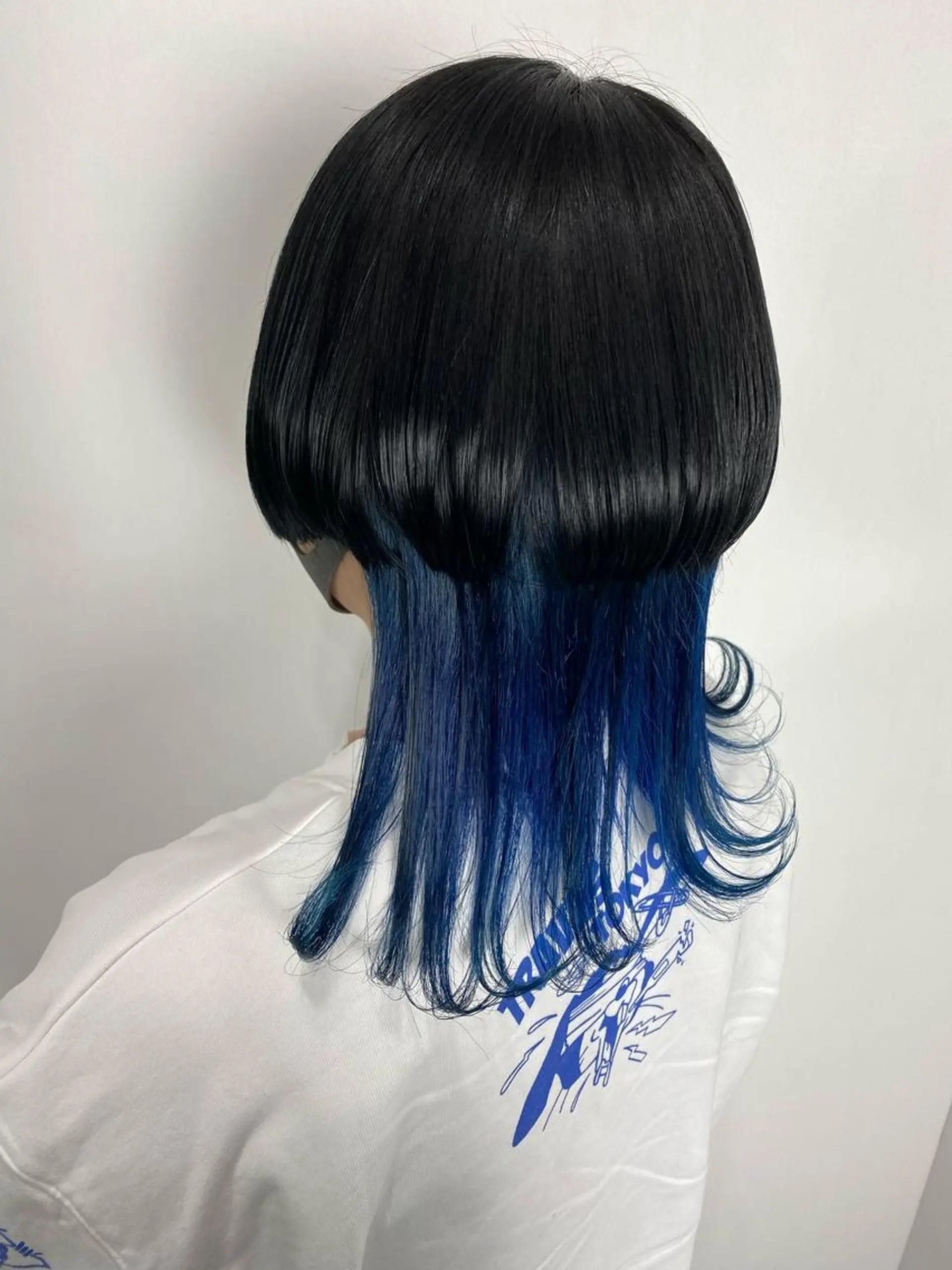 ミディアム ウルフカット ヘアカラー トリートメント ❄️高木 里歩❄️のヘアスタイル