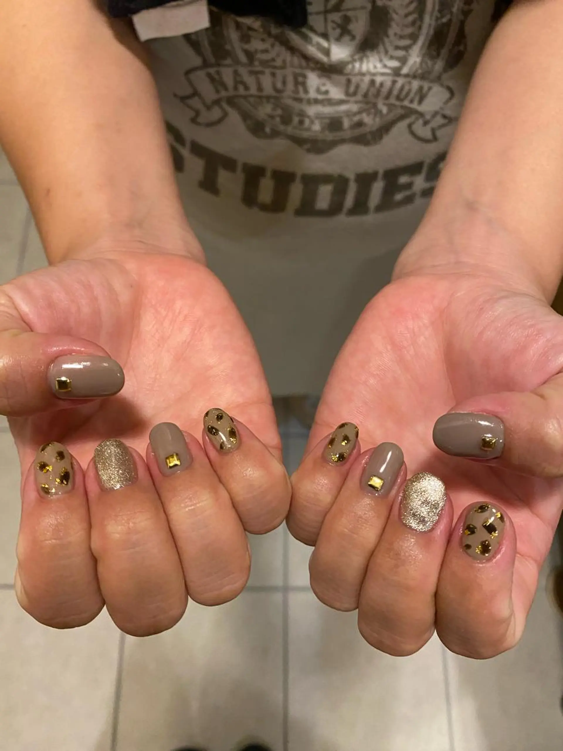 ネイル アニマル柄 自宅サロン FeelFreeのネイルデザイン