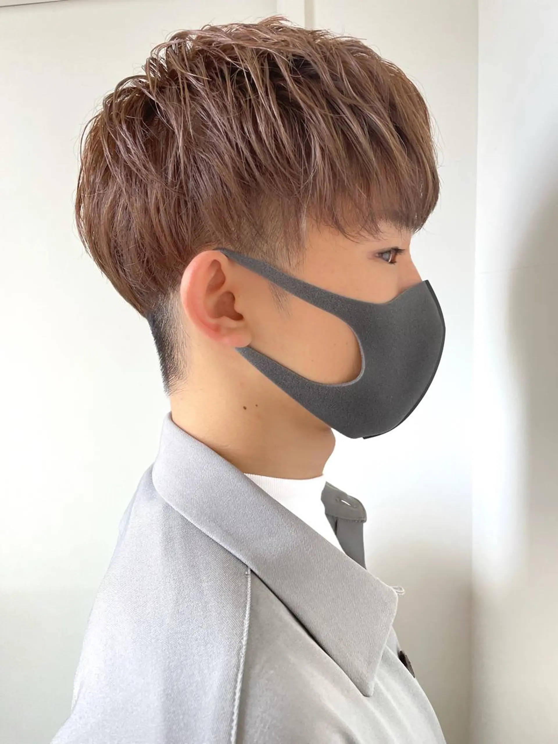 ショート カラー アッシュ ハイライトカラー ハイトーンカラー イルミナカラー インナーカラー カット ヘアカラー トリートメント 江上拓郎/ショート /酸性ストレートのヘアスタイル