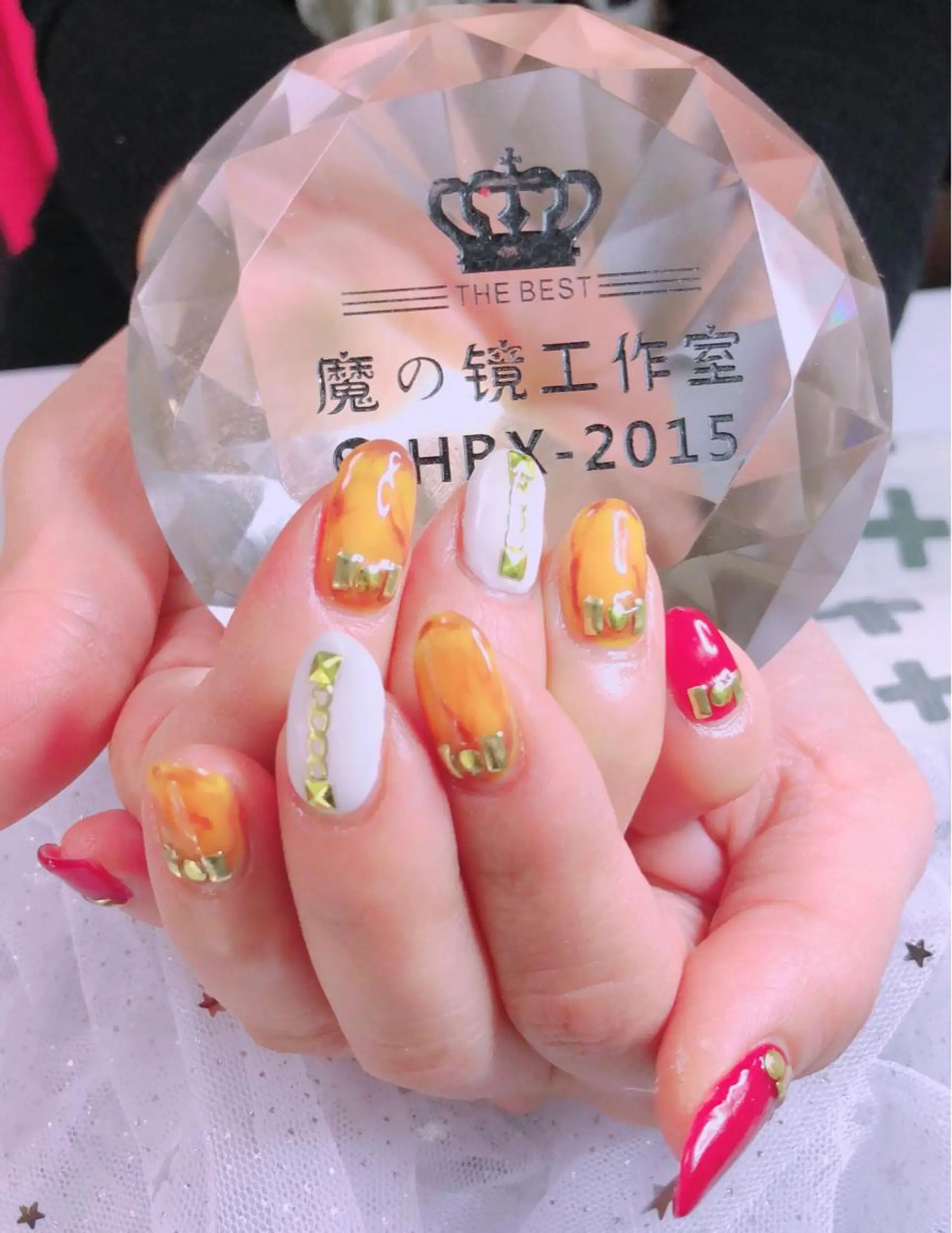 ネイル ハンドネイル マジックミラー所属・マジック ミラーのネイルデザイン