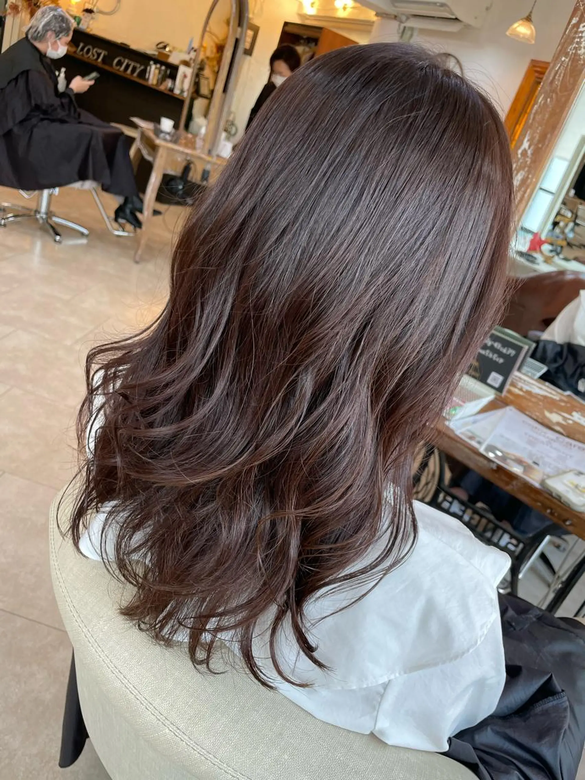 ロング カラー カット パーマ トリートメント 金子 しおりのヘアスタイル