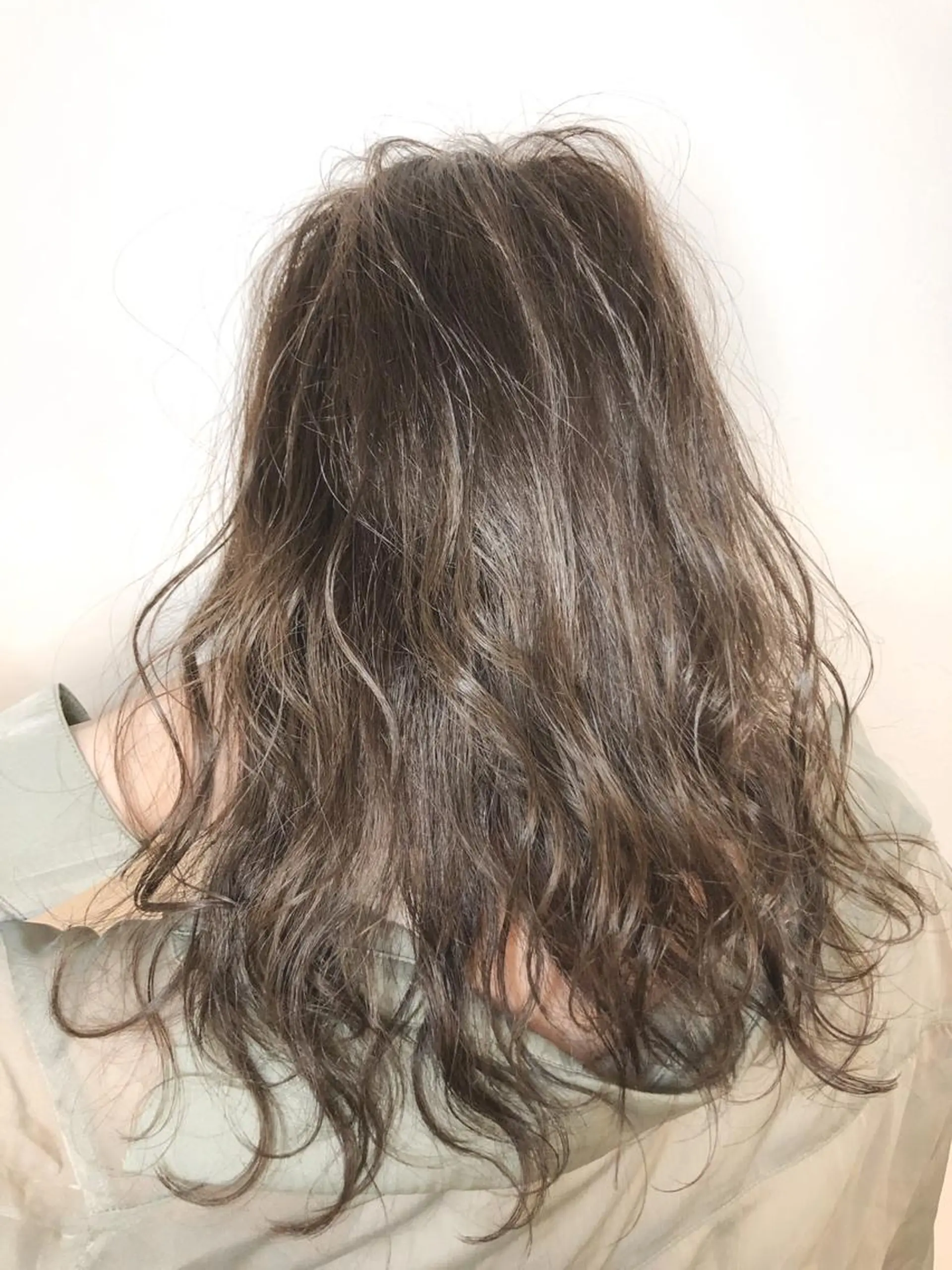 セミロング カラー ヘアカラー m ā l o. マァロのヘアスタイル