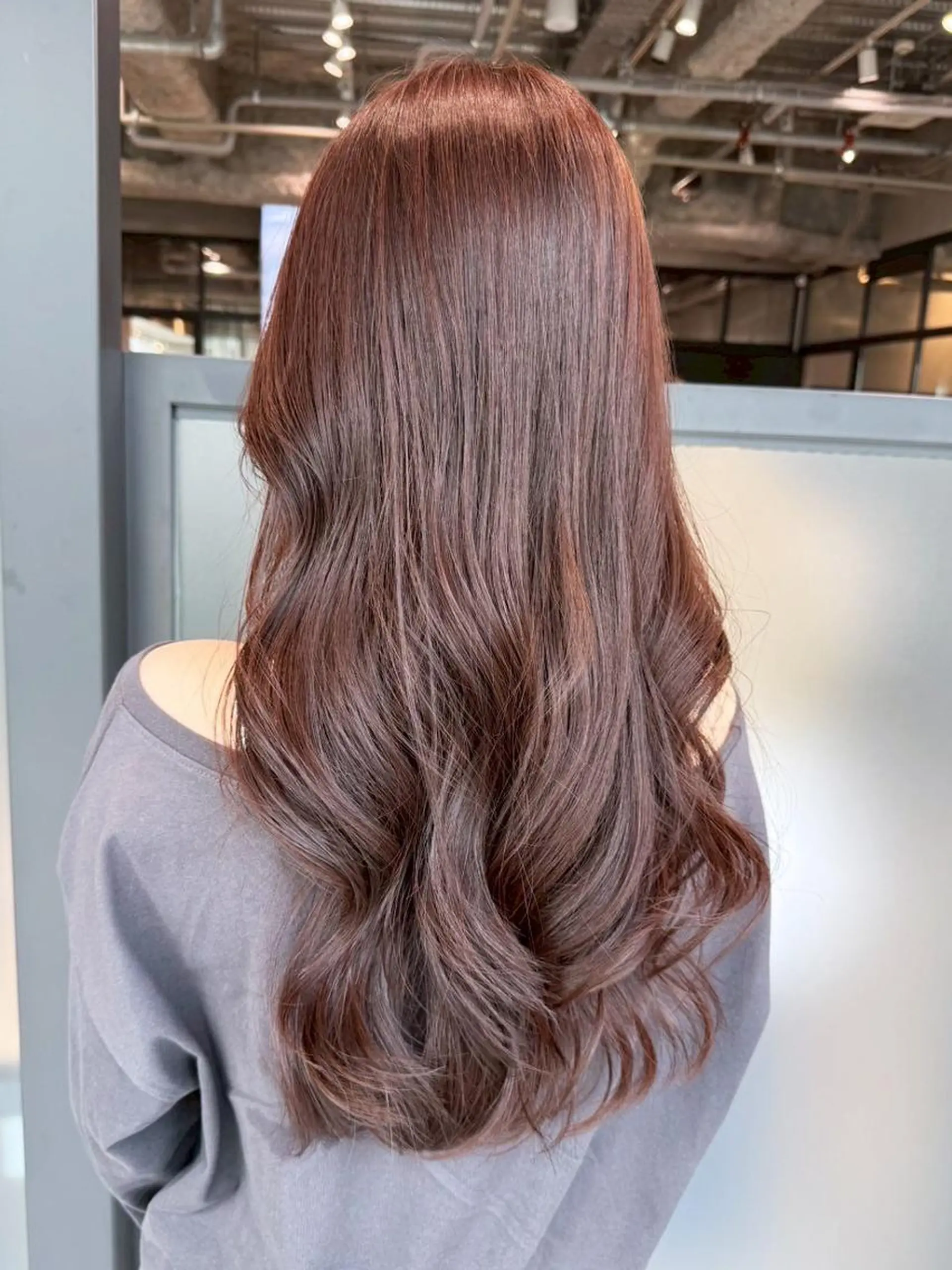 カラー セミロング 韓国風ヘア おくれ毛 カット ヘアカラー トリートメント ITbyALBUM 八王子店のヘアスタイル